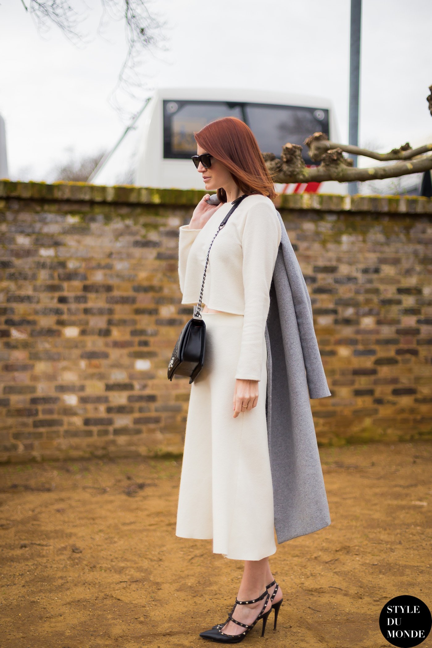 London Fashion Week FW 2014 Street Style: After Burberry - STYLE DU