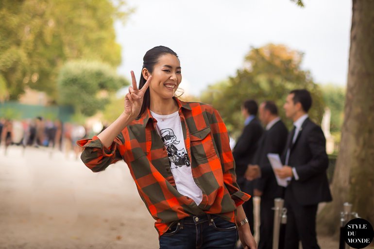 Liu Wen Street Style Street Fashion by STYLEDUMONDE Street Style Street Fashion blog