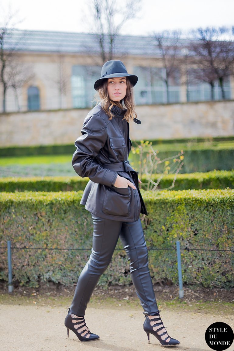 Erika Boldrin Street Style Street Fashion by STYLEDUMONDE Street Style Fashion Blog