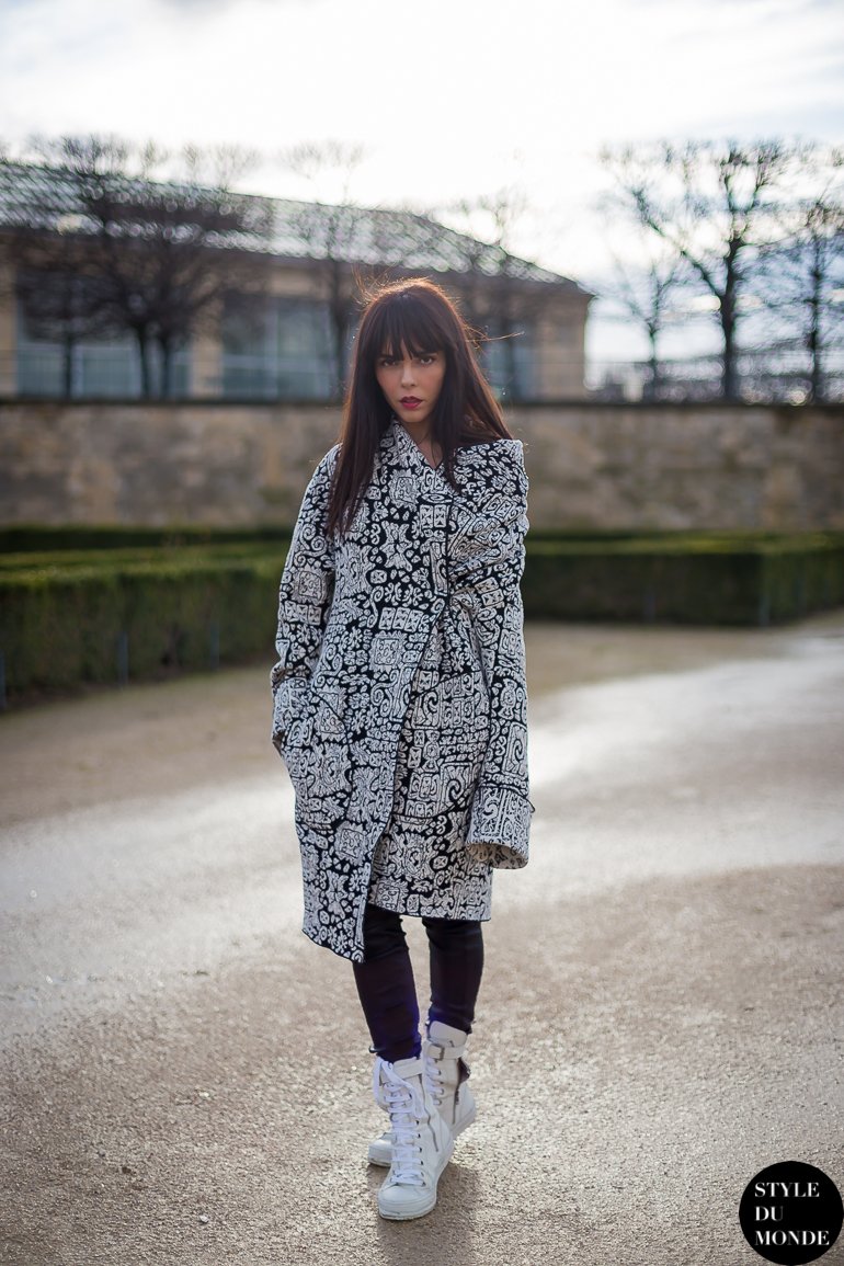 Evangelie of StyleHeroine Street Style Street Fashion by STYLEDUMONDE Street Style Fashion Blog