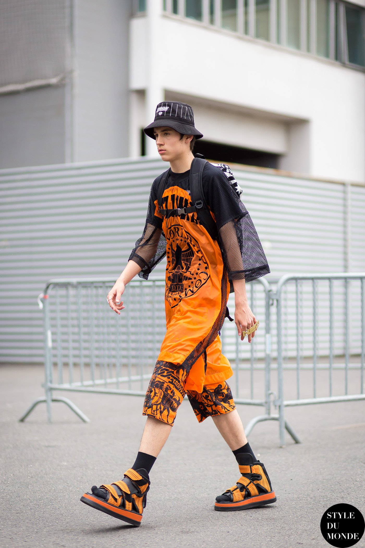 Orange printed shorts Archives STYLE DU MONDE Fashion Reportage Photography Videography