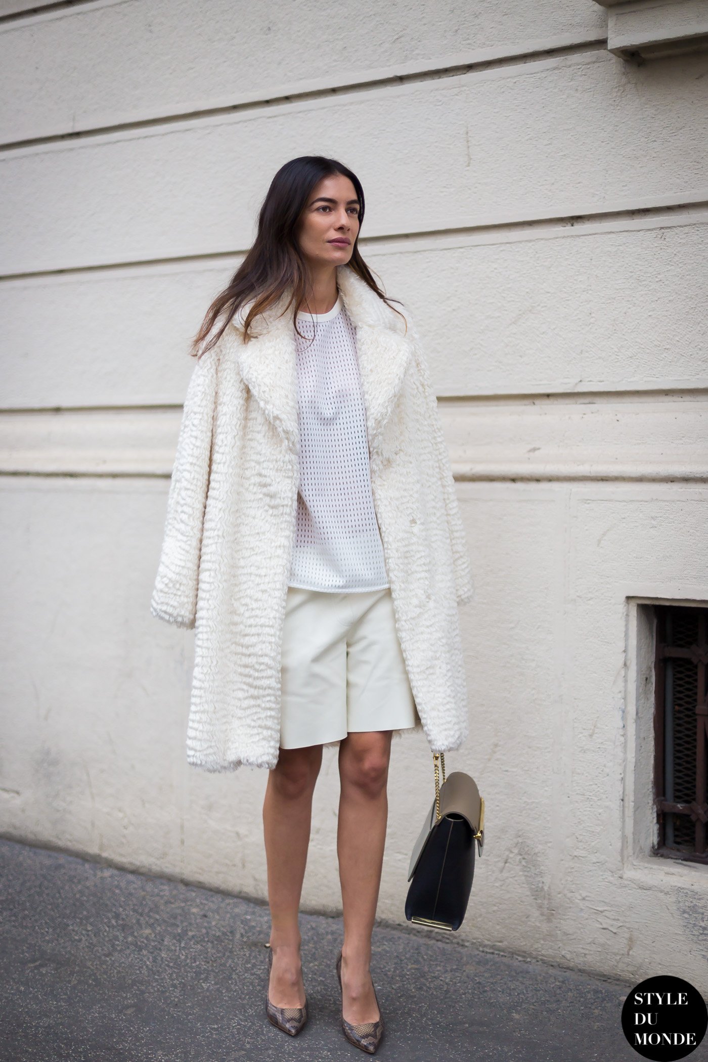 Leila Yavari Street Style Street Fashion by STYLEDUMONDE Street Style Fashion Blog