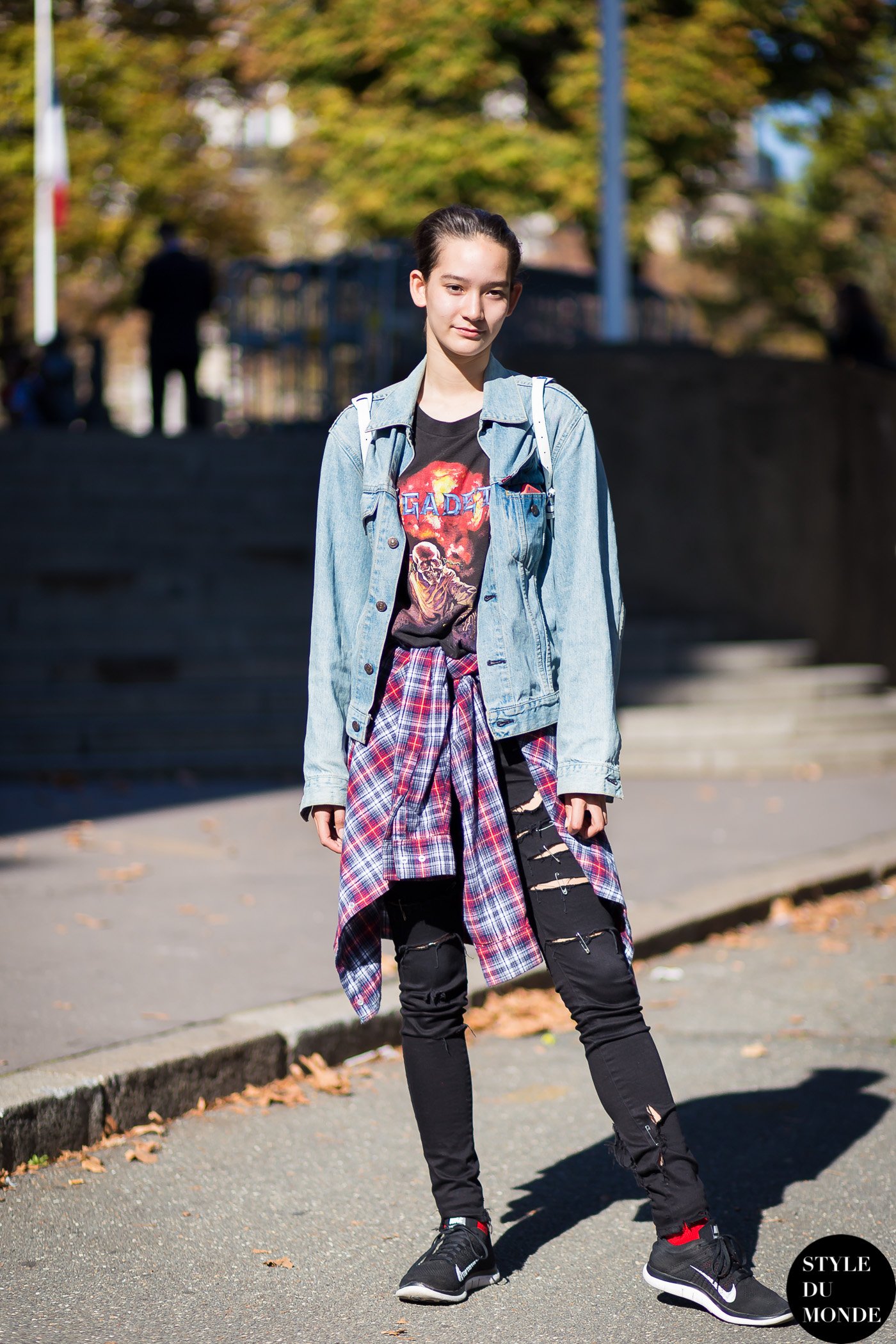 Mona Matsuoka Street Style Street Fashion Streetsnaps by STYLEDUMONDE Street Style Fashion Blog