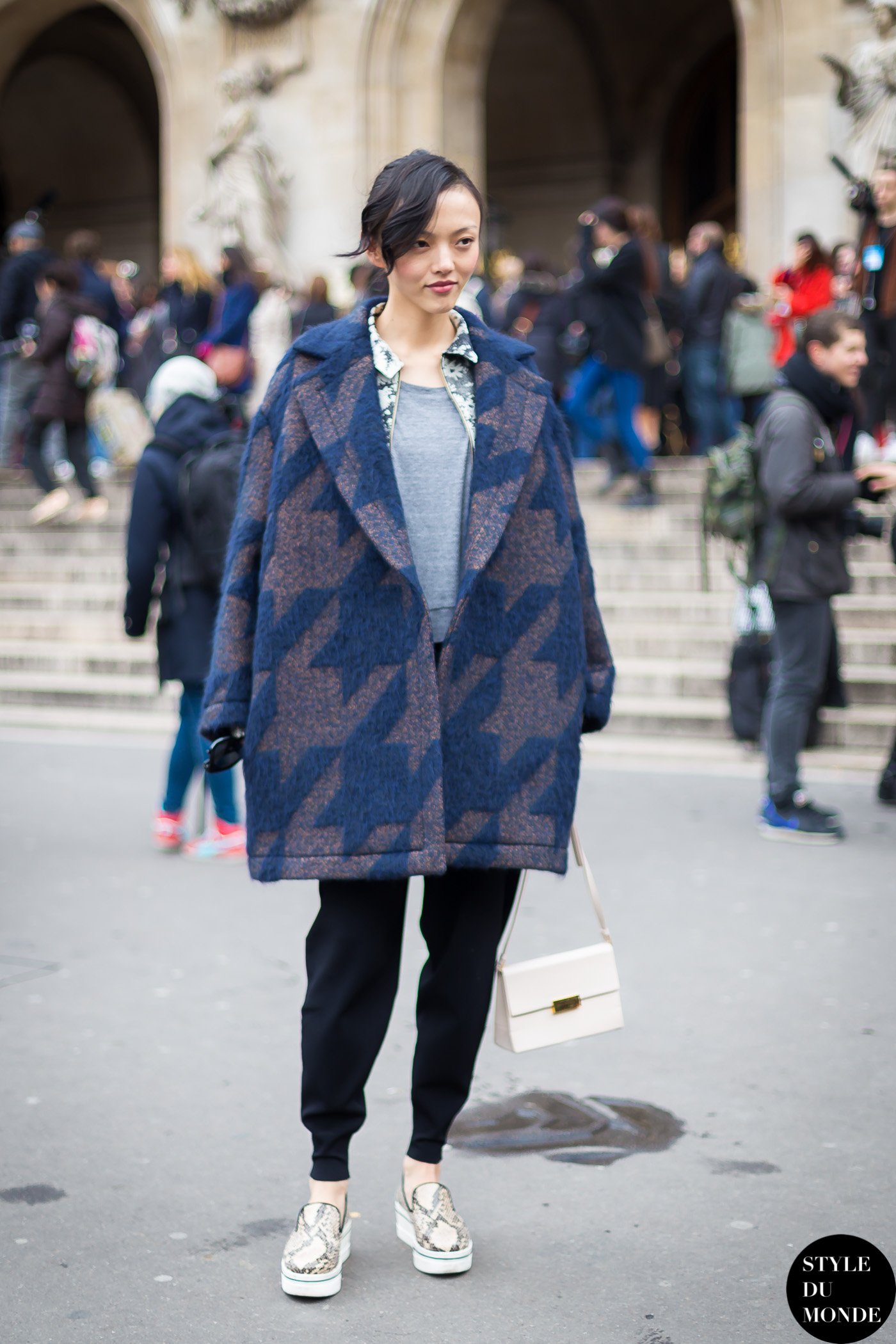 Rila Fukushima Street Style Street Fashion Streetsnaps by STYLEDUMONDE Street Style Fashion Blog