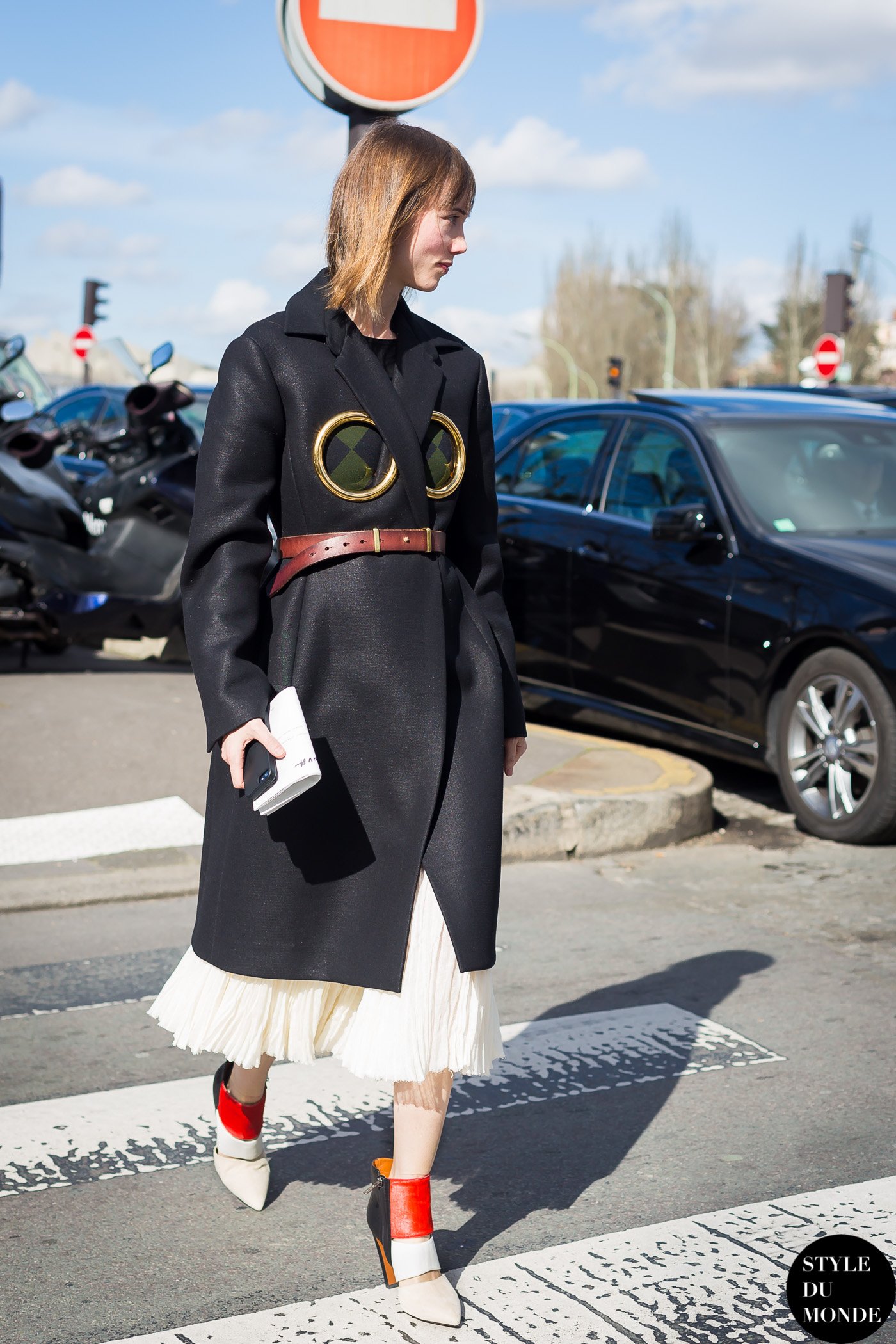 Anya Ziourova Street Style Street Fashion Streetsnaps by STYLEDUMONDE Street Style Fashion Blog