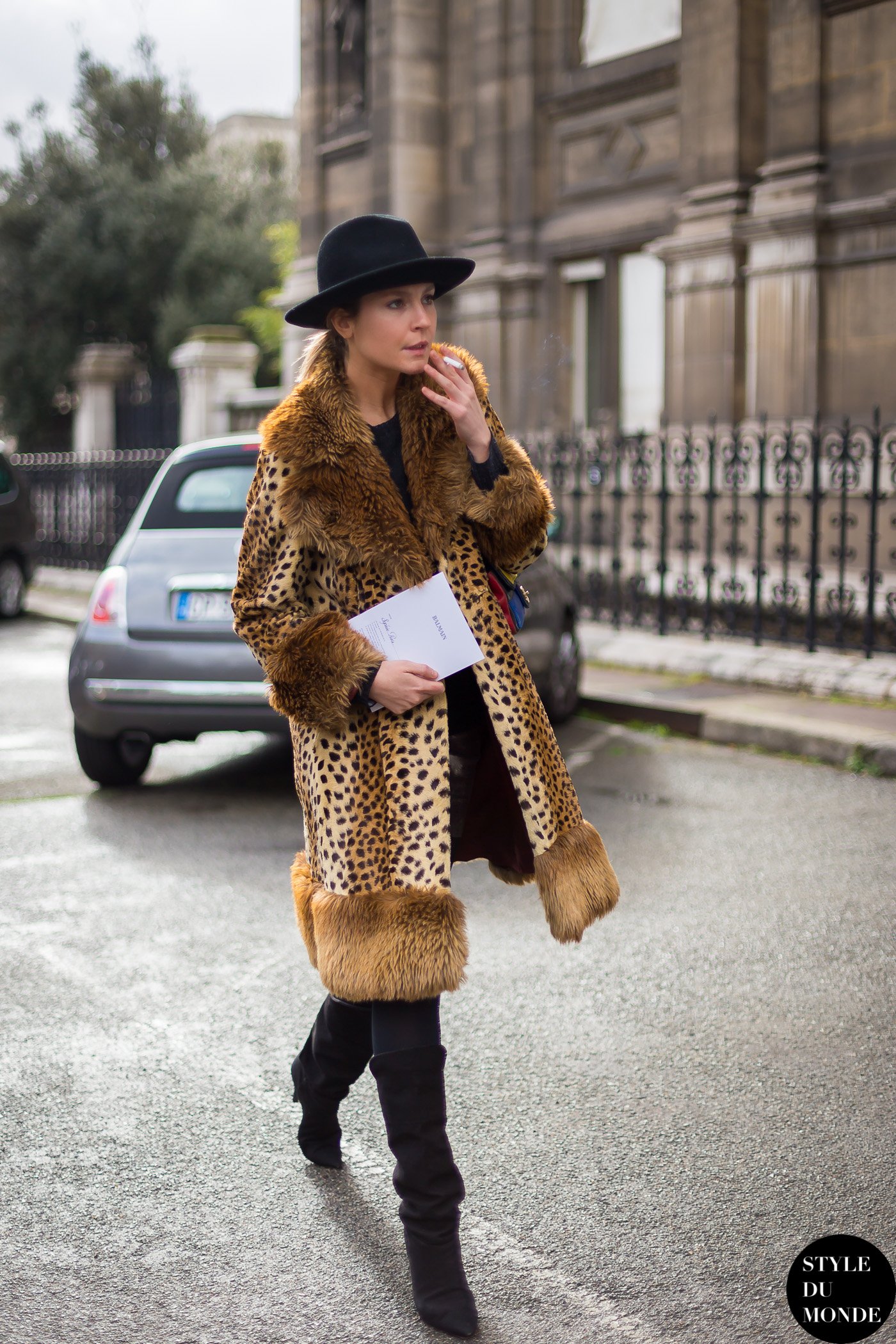 Sophie Pera Street Style Street Fashion Streetsnaps by STYLEDUMONDE Street Style Fashion Blog