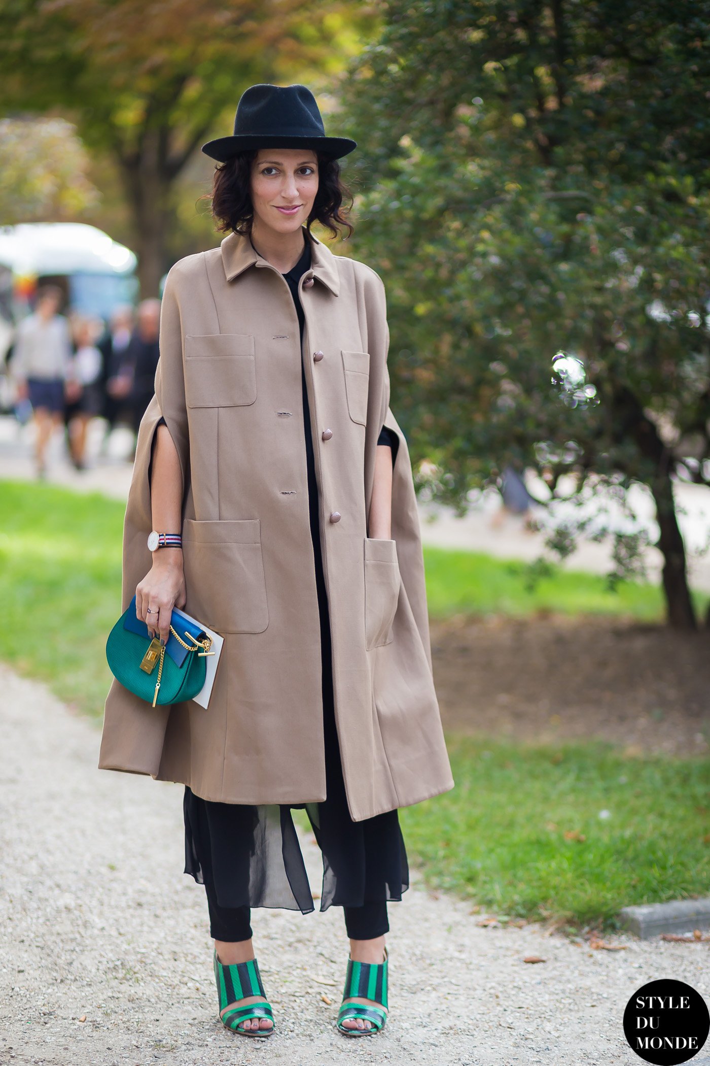 Yasmin Sewell Street Style Street Fashion Streetsnaps by STYLEDUMONDE Street Style Fashion Blog