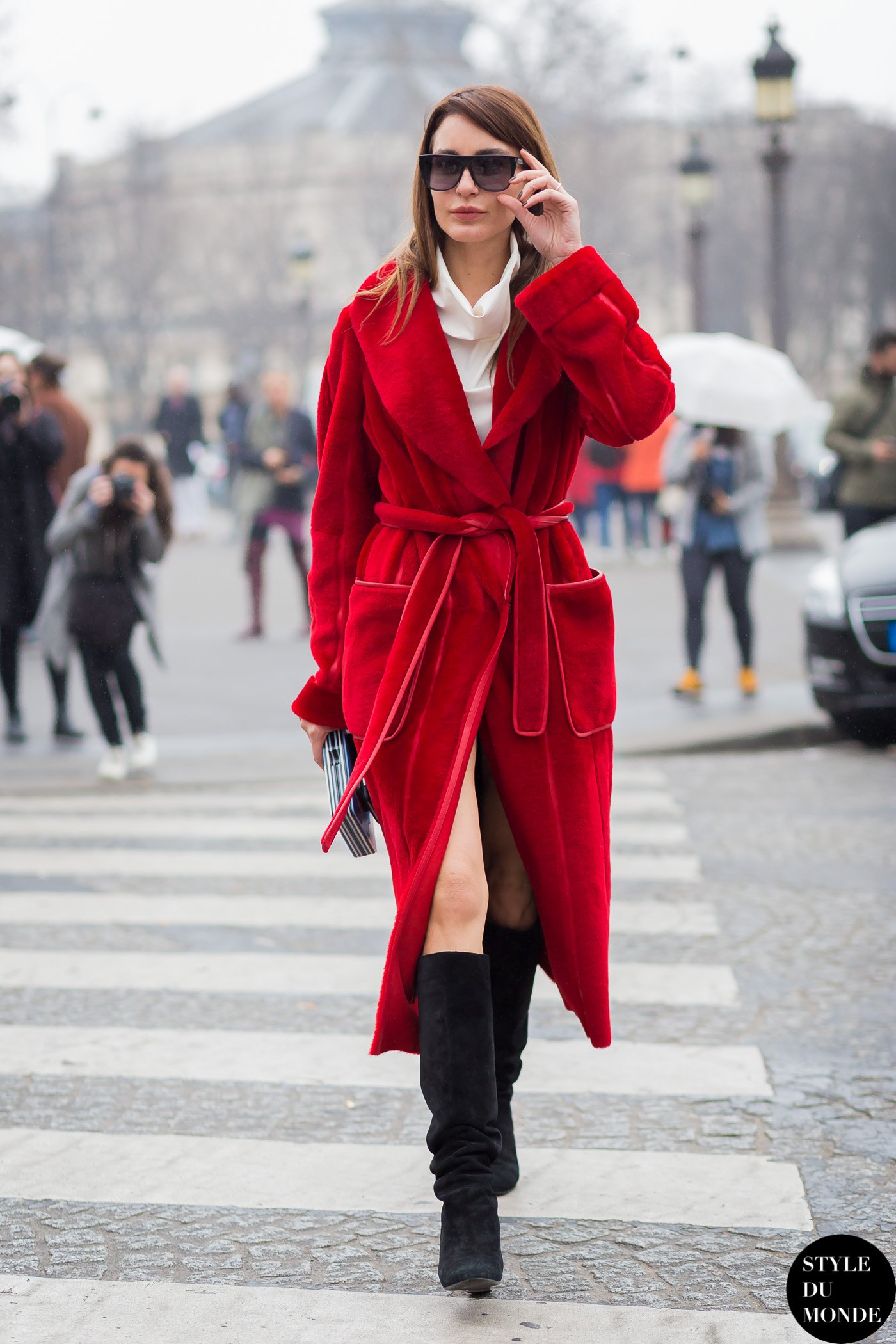 Ece Sukan Street Style Street Fashion Streetsnaps by STYLEDUMONDE Street Style Fashion Blog