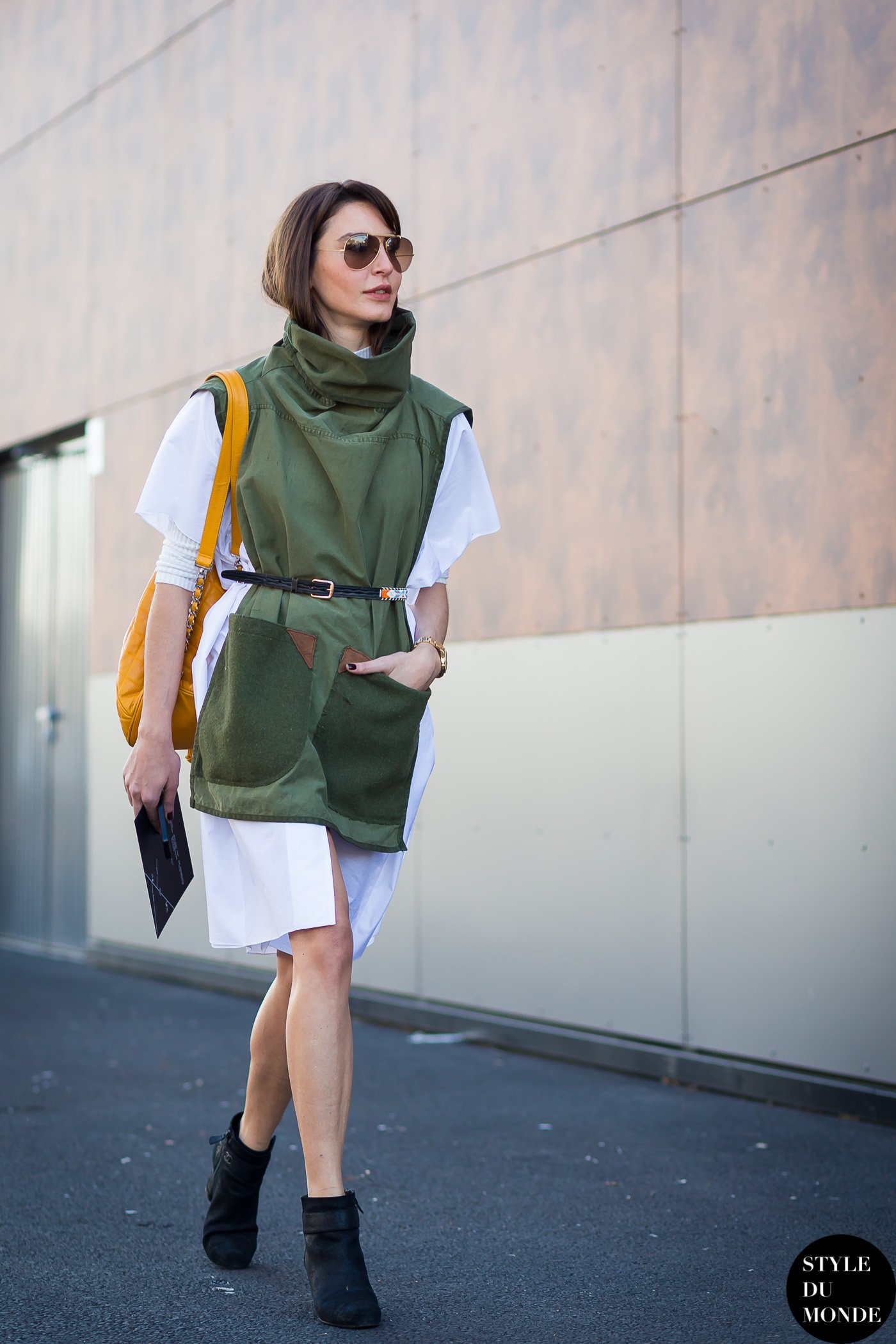 Ece Sukan Street Style Street Fashion Streetsnaps by STYLEDUMONDE Street Style Fashion Blog