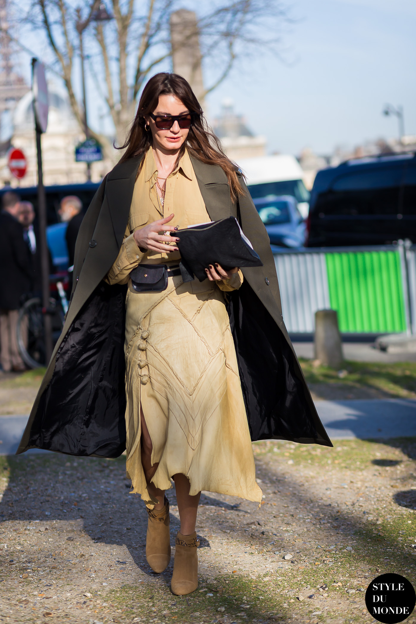 Paris Fashion Week FW 2015 Street Style: Ece Sukan - STYLE DU MONDE ...