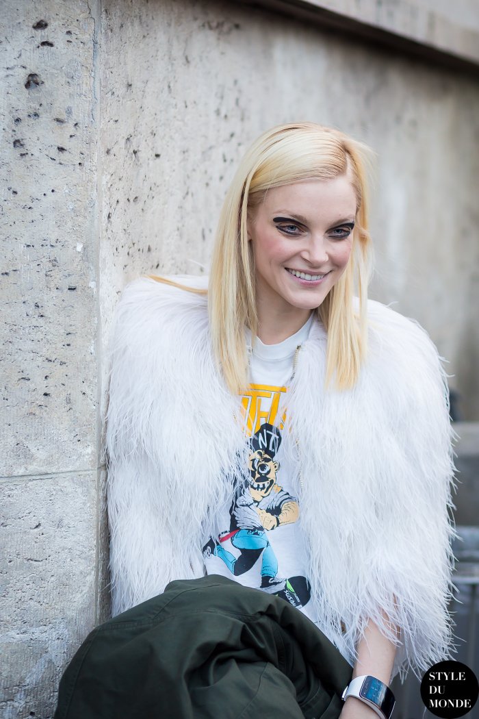 Jessica Stam Street Style Street Fashion Streetsnaps by STYLEDUMONDE Street Style Fashion Blog