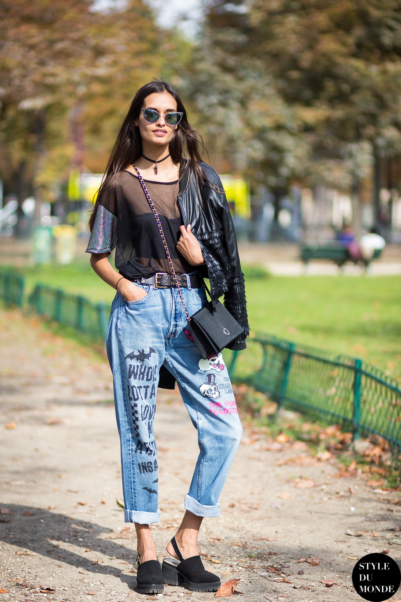 Gizele Oliveira Street Style Street Fashion Streetsnaps by STYLEDUMONDE Street Style Fashion Photography