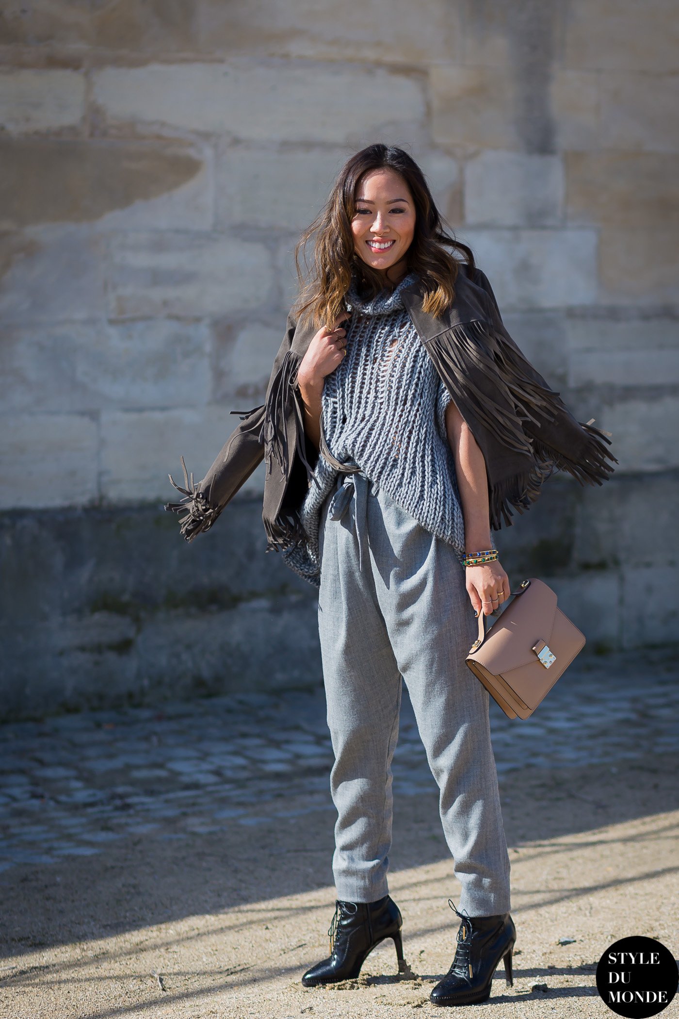 Aimee Song of Style Street Style Street Fashion Streetsnaps by STYLEDUMONDE Street Style Fashion Photography