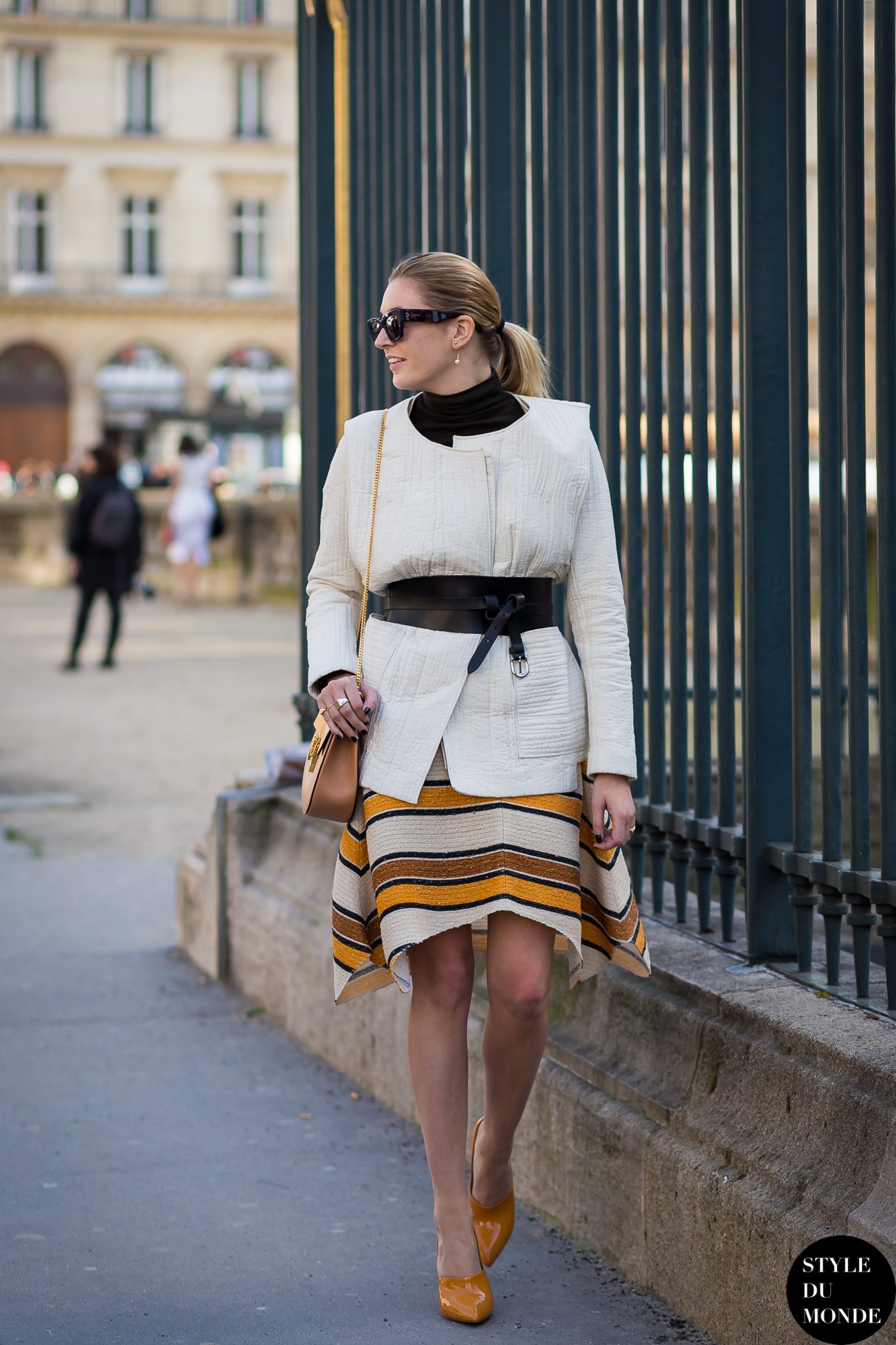 Camille Charriere Street Style Street Fashion Streetsnaps by STYLEDUMONDE Street Style Fashion Photography