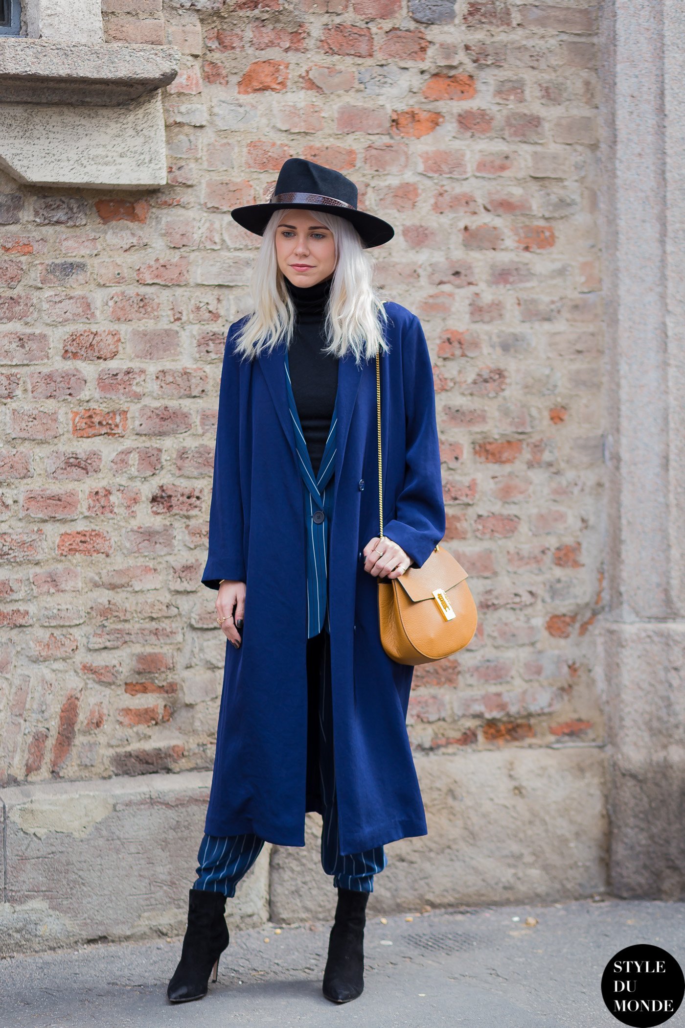 Courtney Trop alwaysjudging Street Style Street Fashion Streetsnaps by STYLEDUMONDE Street Style Fashion Photography