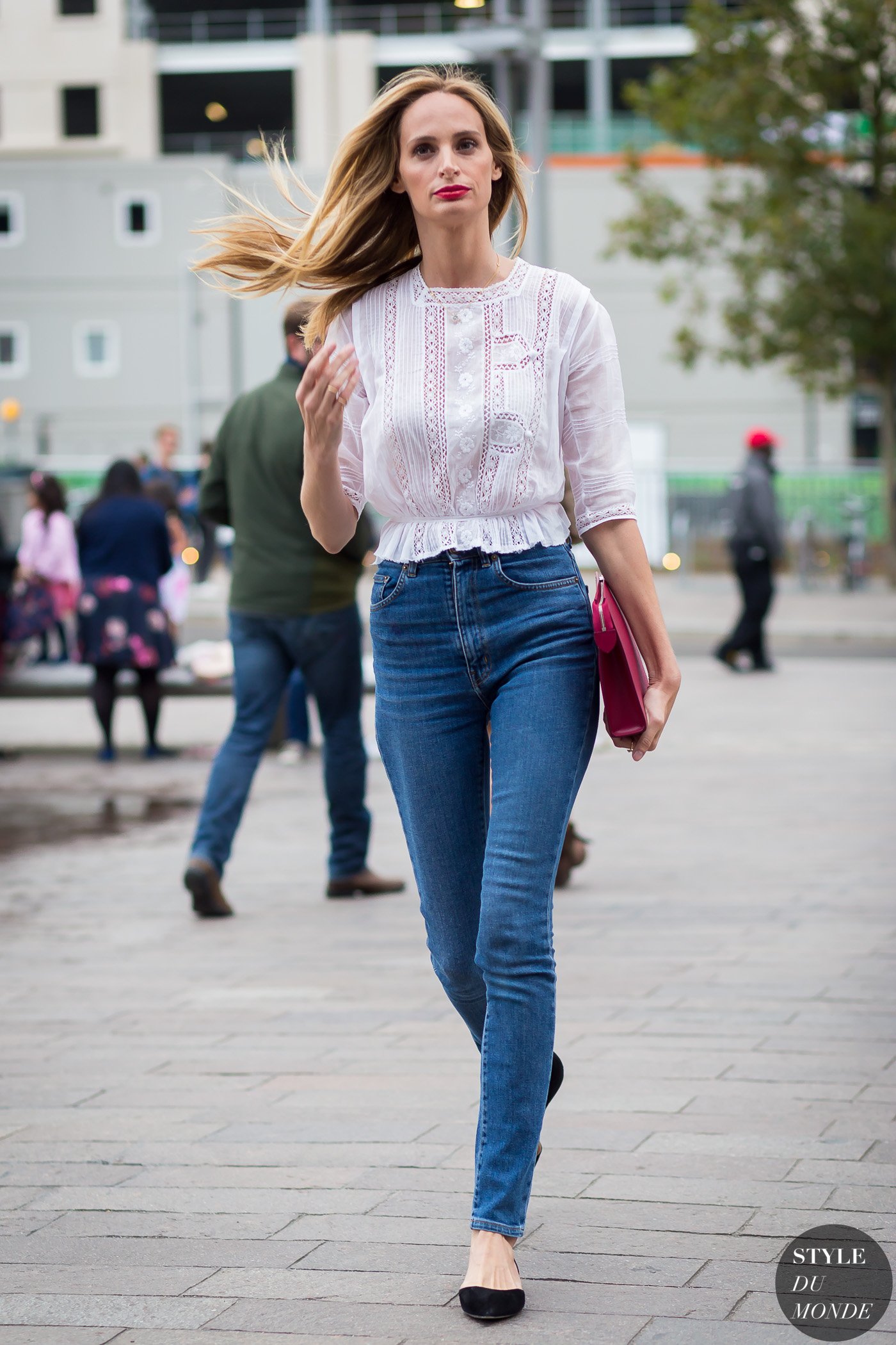 Lauren Santo Domingo by STYLEDUMONDE Street Style Fashion Photography ...