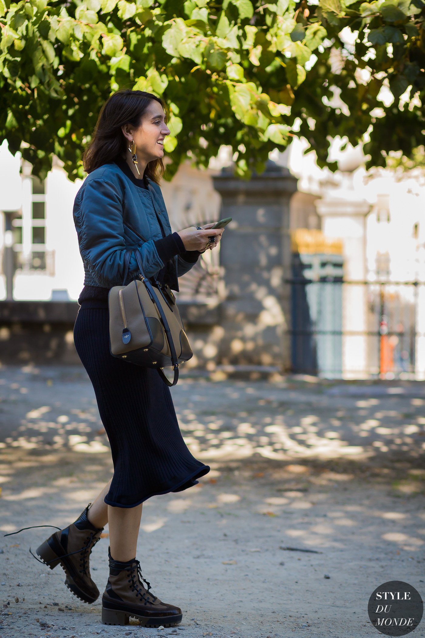 Natacha Ramsay Street Style Street Fashion Streetsnaps by STYLEDUMONDE Street Style Fashion Photography