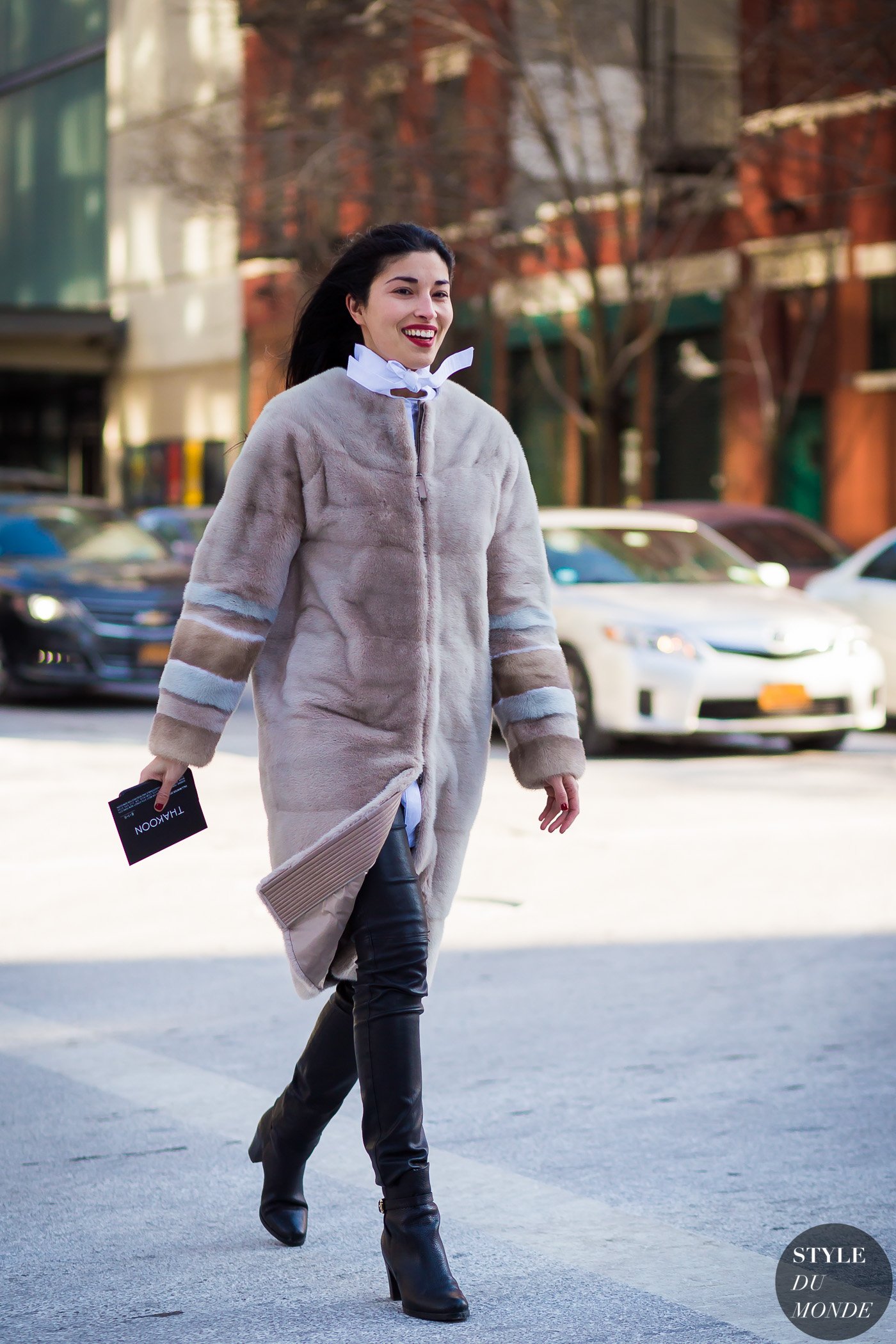 Caroline Issa Street Style Street Fashion Streetsnaps by STYLEDUMONDE Street Style Fashion Photography