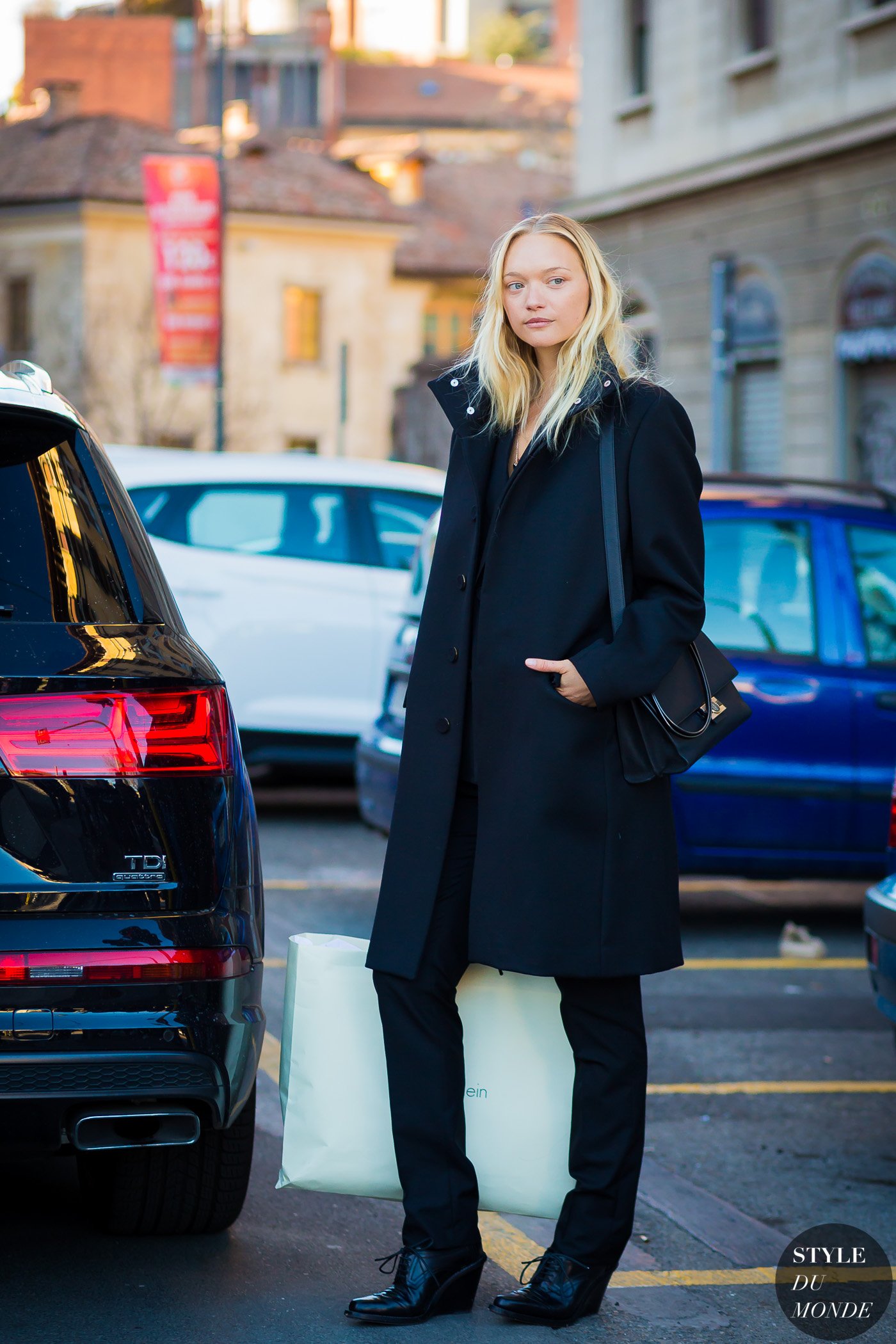 Gemma Ward Street Style Street Fashion Streetsnaps by STYLEDUMONDE Street Style Fashion Photography