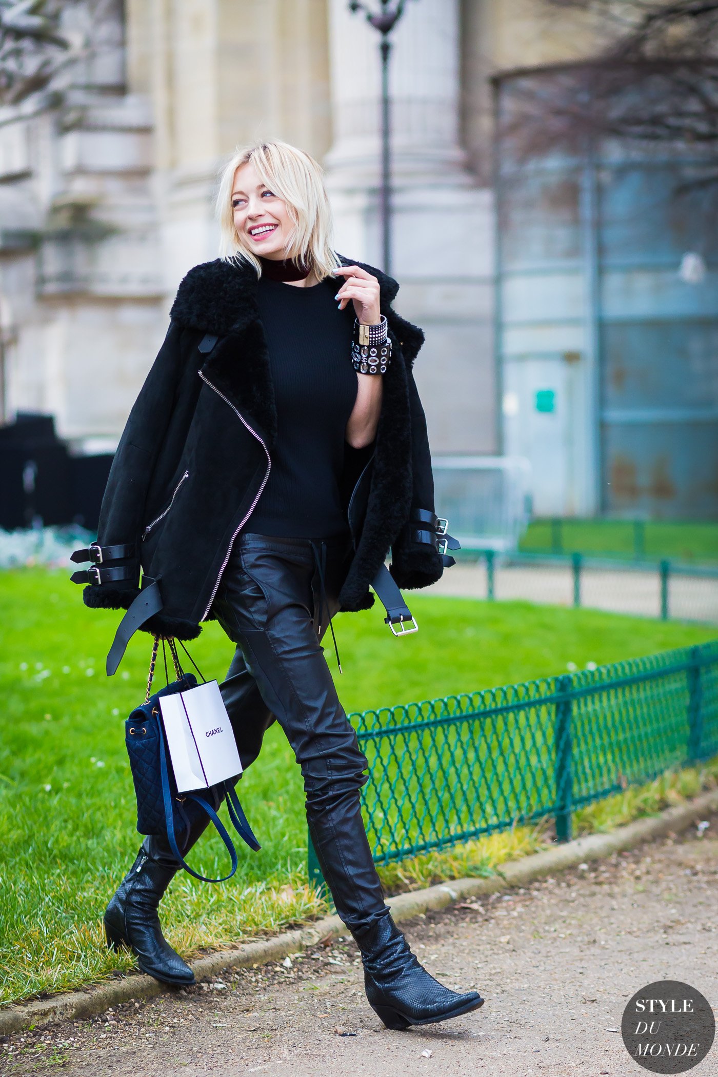 Caroline Vreeland Street Style Street Fashion Streetsnaps by STYLEDUMONDE Street Style Fashion Photography