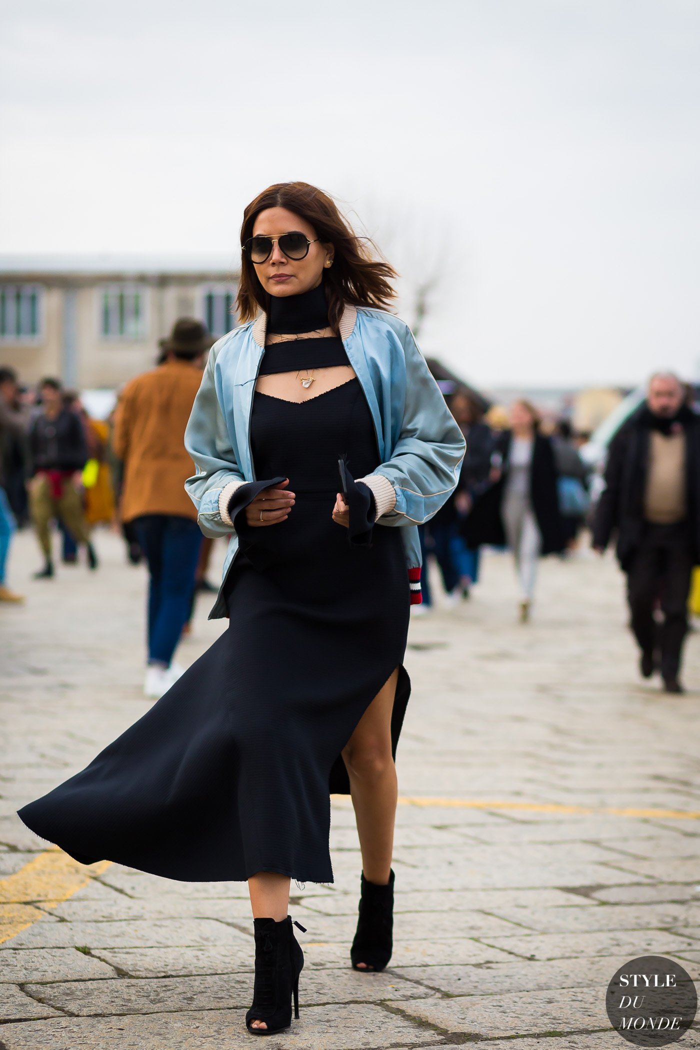 Christine Centenera Street Style Street Fashion Streetsnaps by STYLEDUMONDE Street Style Fashion Photography