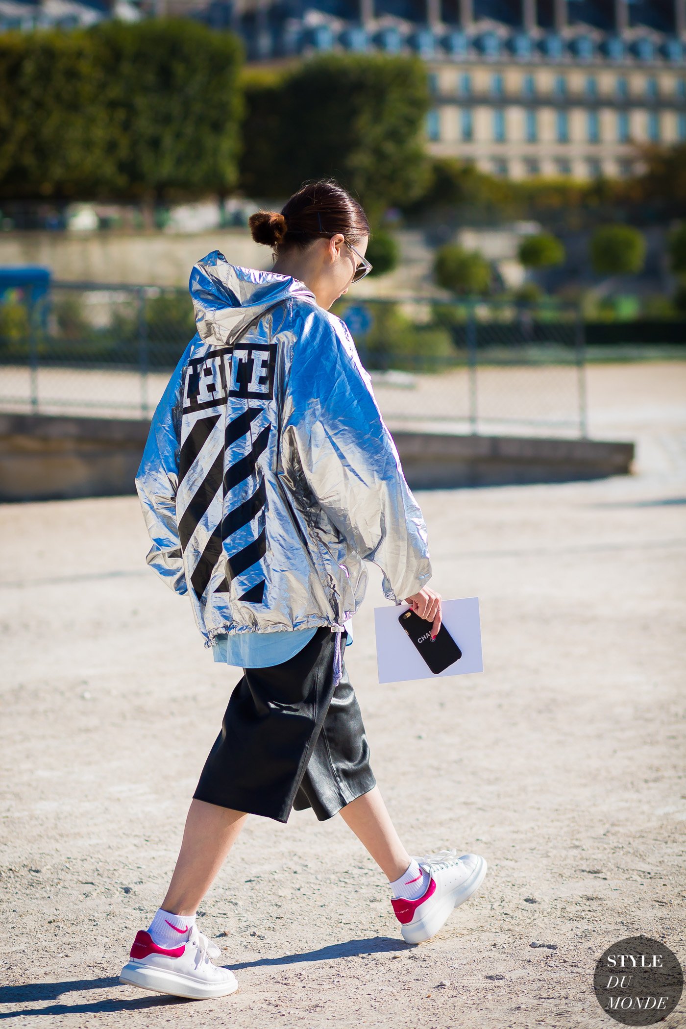 Tracey Cheng Street Style Street Fashion Streetsnaps by STYLEDUMONDE Street Style Fashion Photography