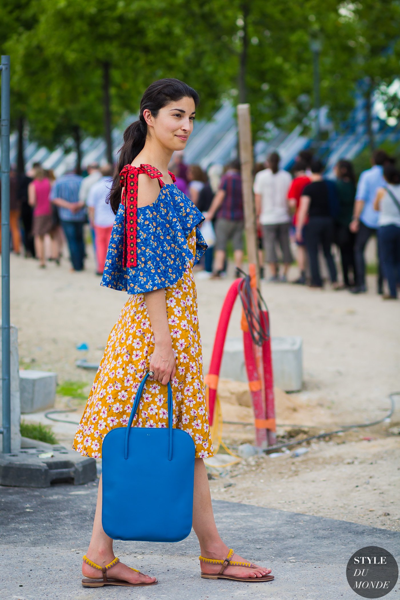 Caroline Issa Street Style Street Fashion Streetsnaps by STYLEDUMONDE Street Style Fashion Photography