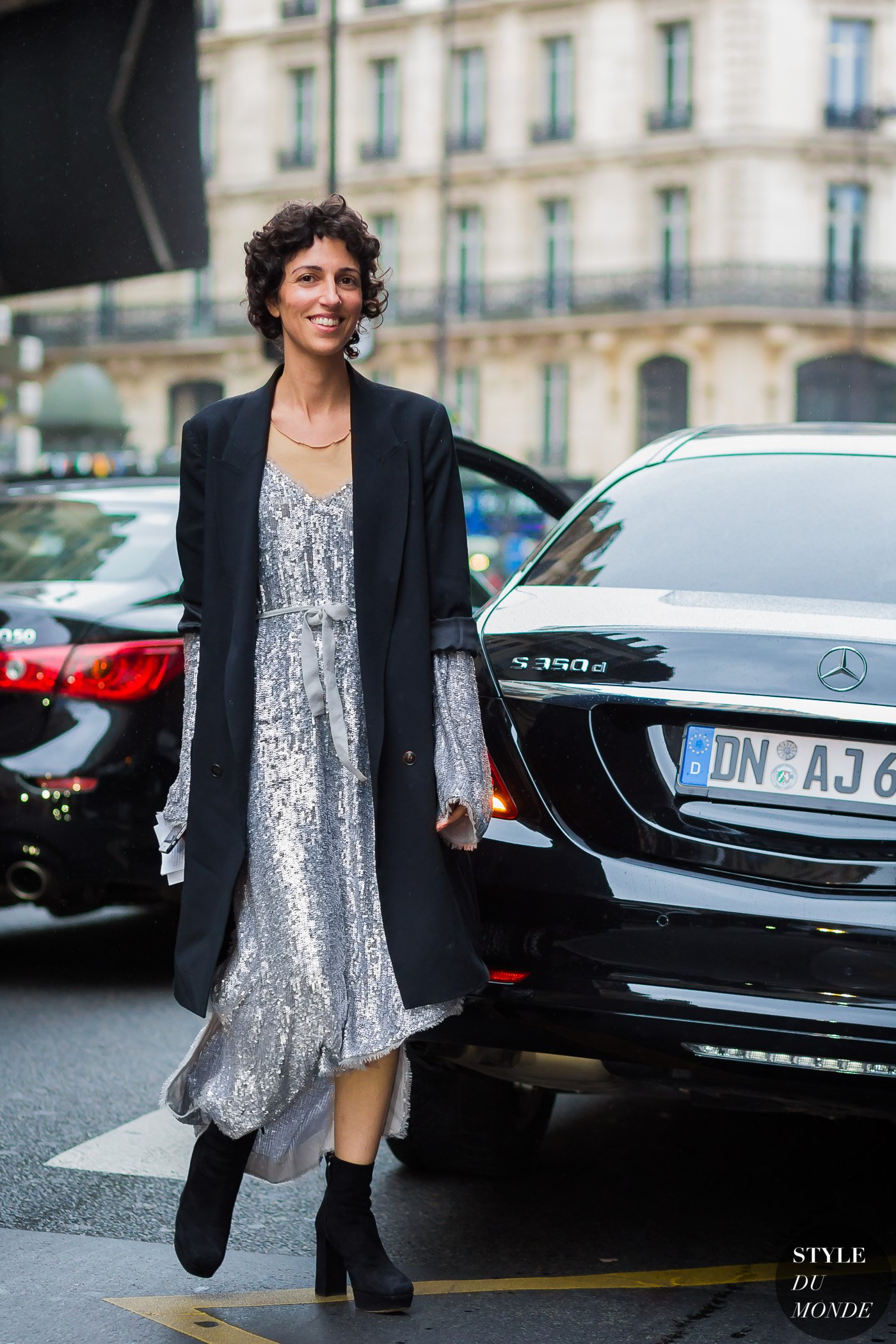 Yasmin Sewell Street Style Street Fashion Streetsnaps by STYLEDUMONDE Street Style Fashion Photography