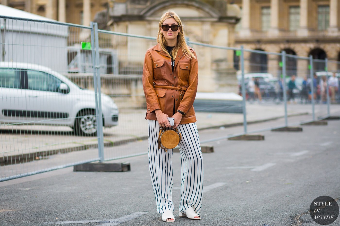 camille-charriere-by-styledumonde-street-style-fashion-photography