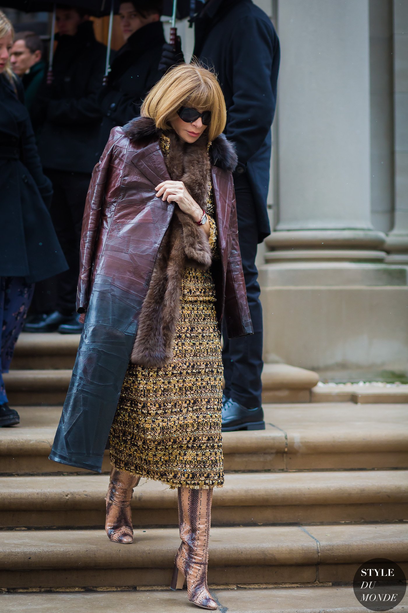 anna-wintour-by-styledumonde-street-style-fashion-photography