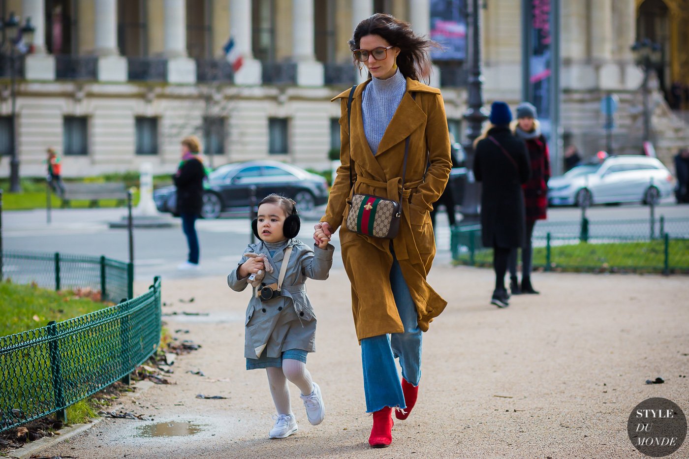 hedvig-sagfjord-opshaug-and-her-daughter-by-styledumonde-street-style-fashion-photography