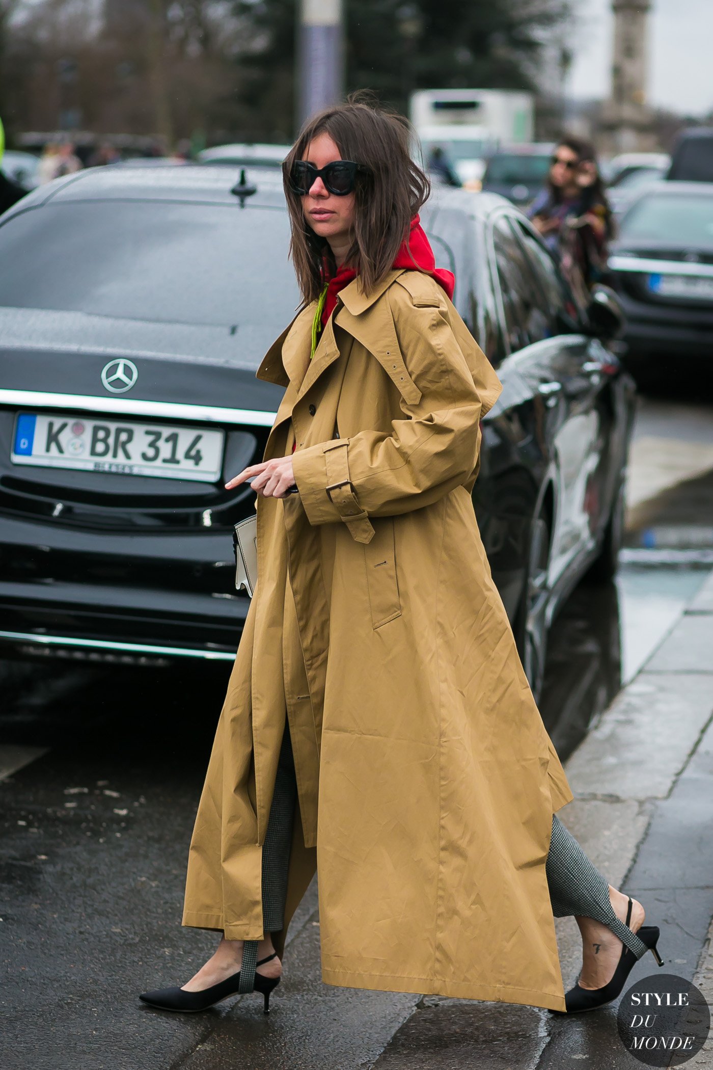 Natasha Goldenberg by STYLEDUMONDE Street Style Fashion Photography