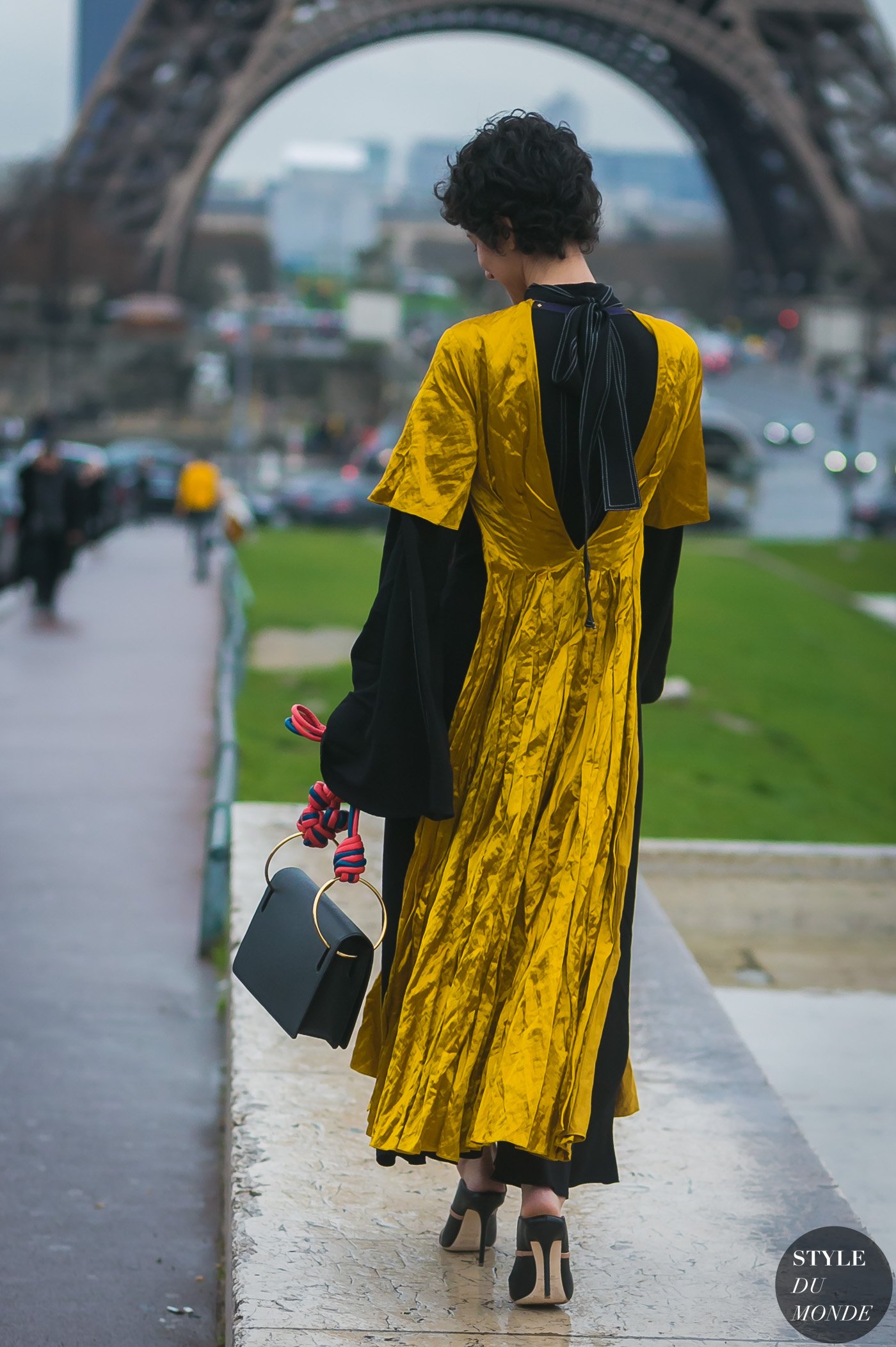 Yasmin Sewell by STYLEDUMONDE Street Style Fashion Photography