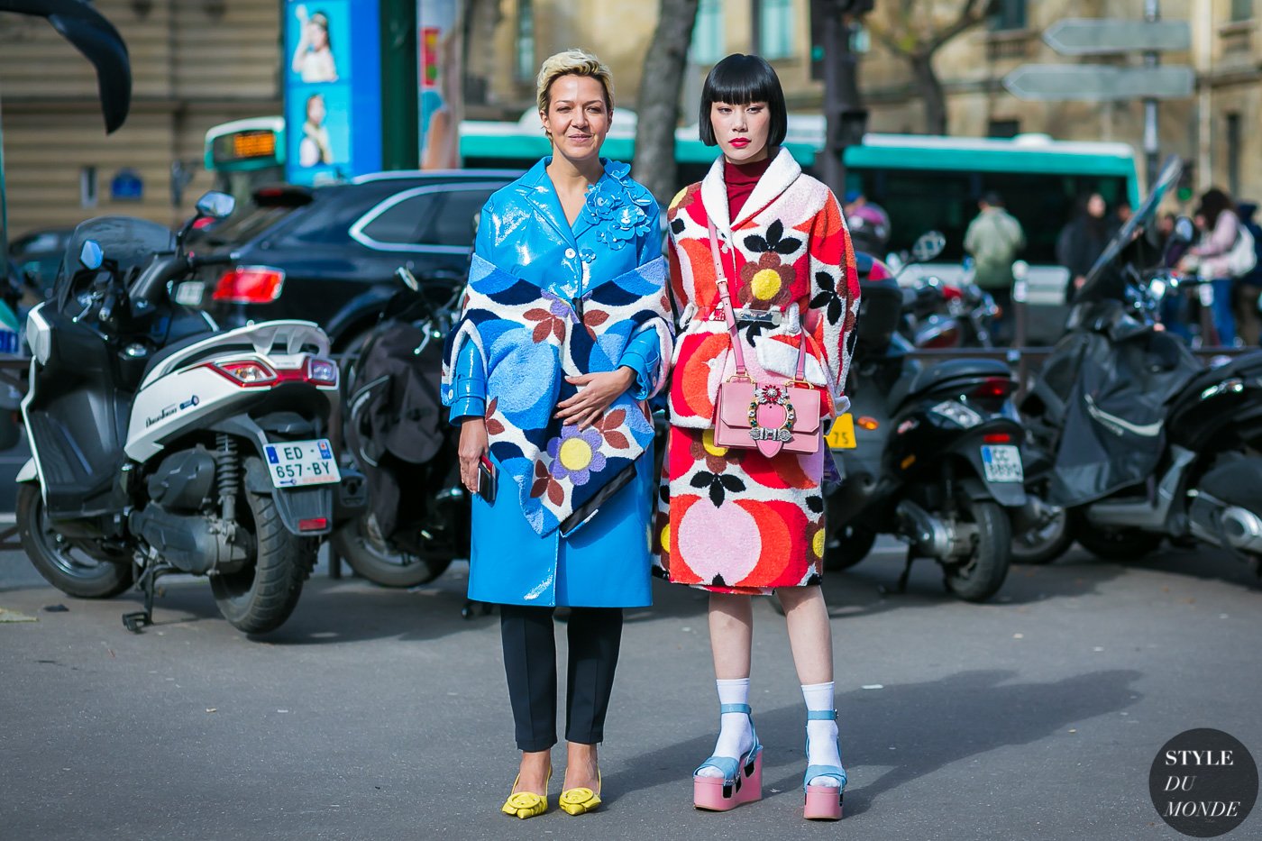 Mademoiselle Yulia and Ksenia Chilingarova by STYLEDUMONDE Street Style Fashion Photography