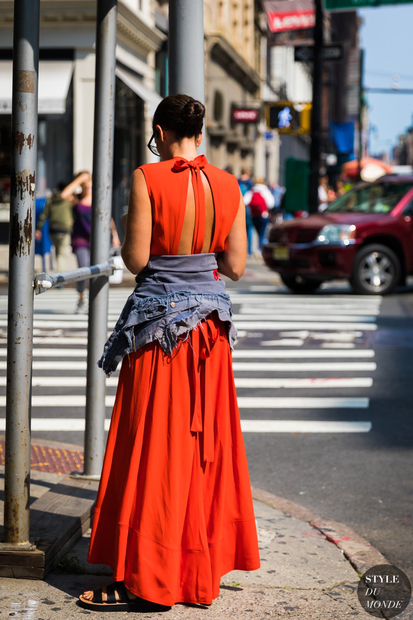 Lucy Chadwick by STYLEDUMONDE Street Style Fashion Photography