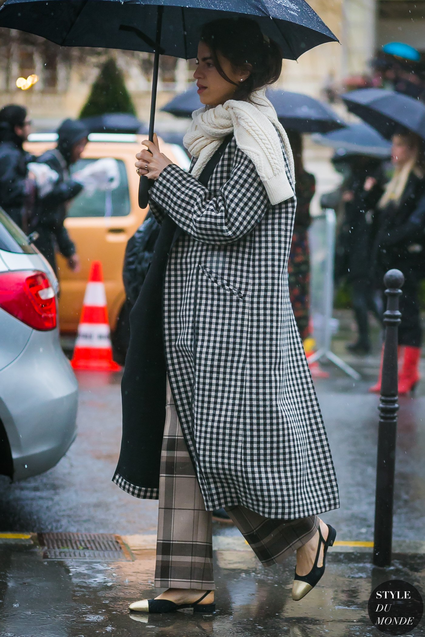 Leandra Medine by STYLEDUMONDE Street Style Fashion Photography0E2A3407