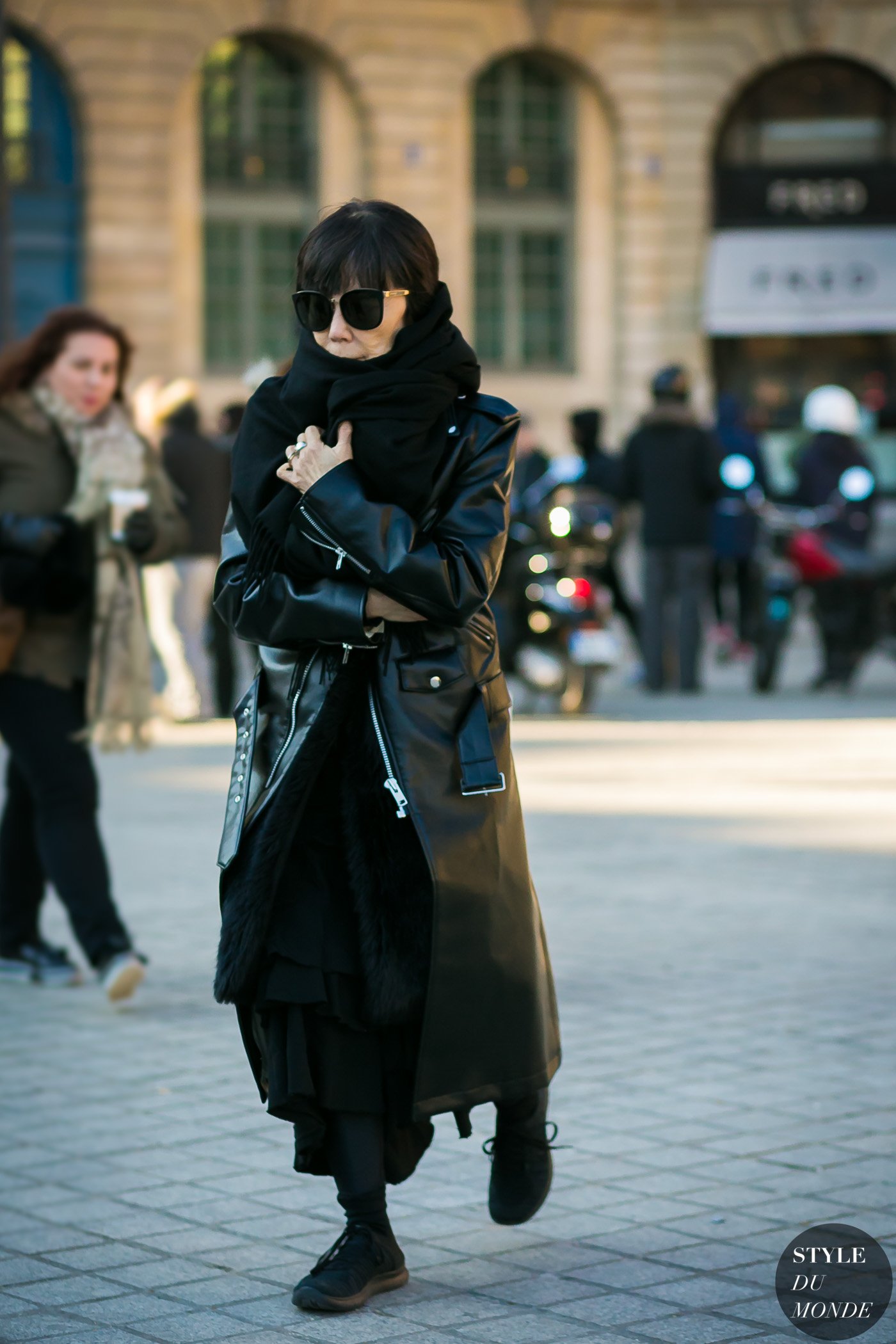 Rei Kawakubo by STYLEDUMONDE Street Style Fashion Photography0E2A5924