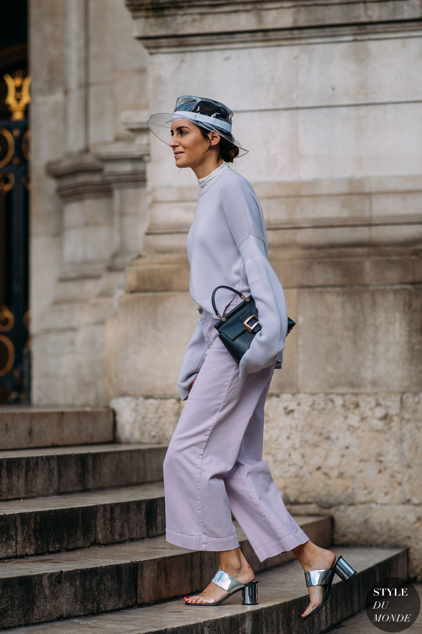 Gala Gonzalez by STYLEDUMONDE Street Style Fashion Photography FW18 20180305_48A5173