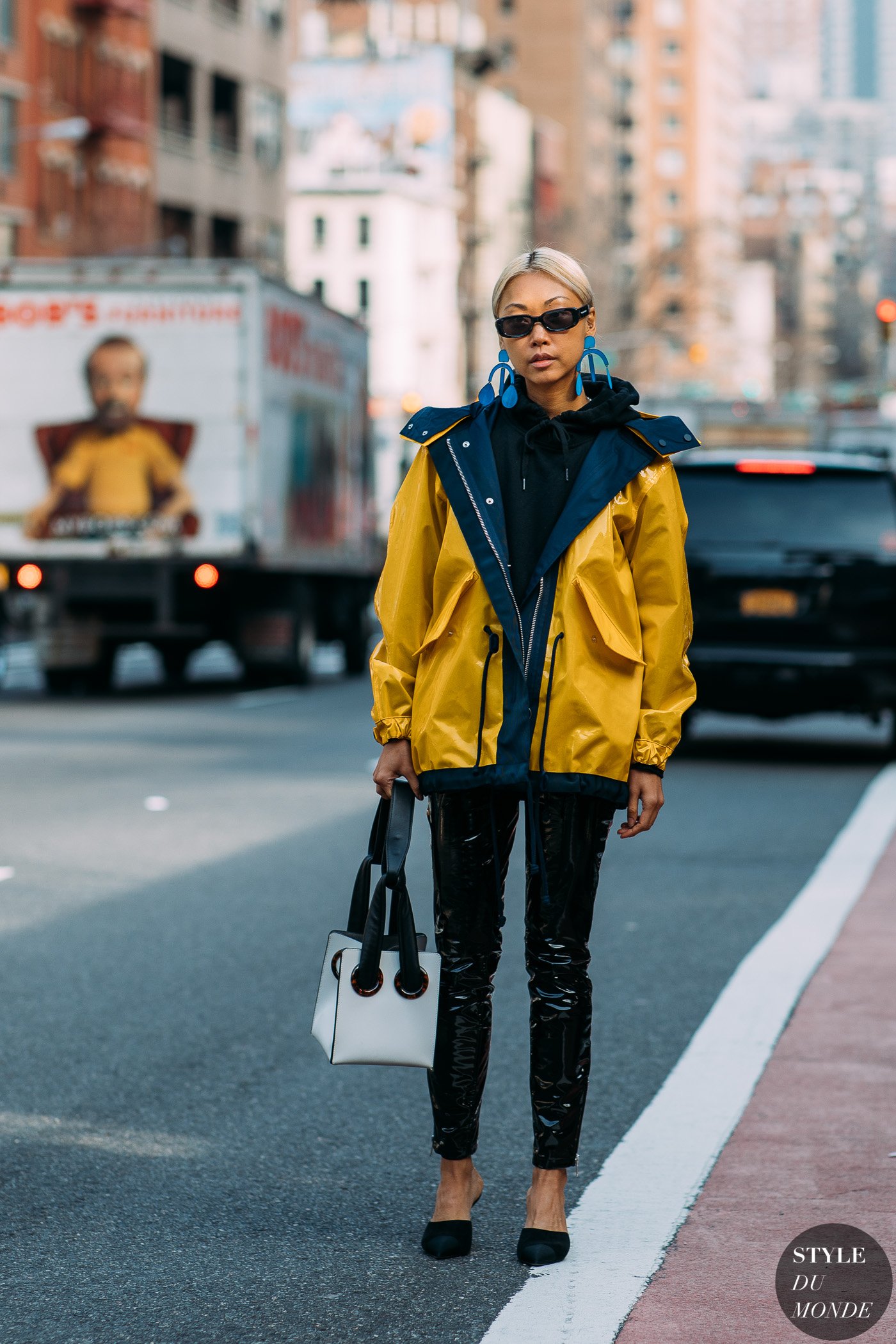 Vanessa Hong by STYLEDUMONDE Street Style Fashion Photography NY FW18 20180209_48A2244