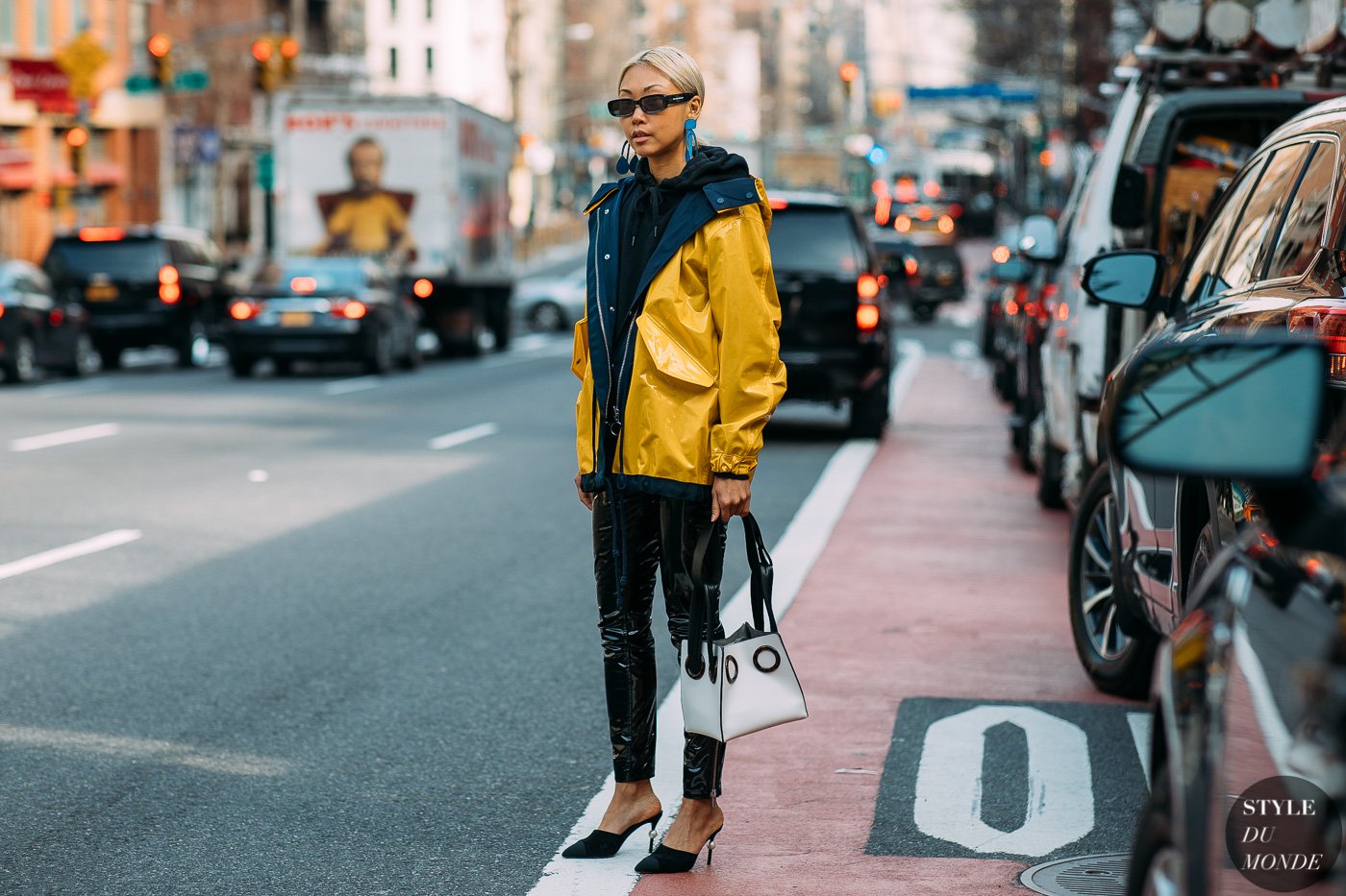 Vanessa Hong by STYLEDUMONDE Street Style Fashion Photography NY FW18 20180209_48A2244