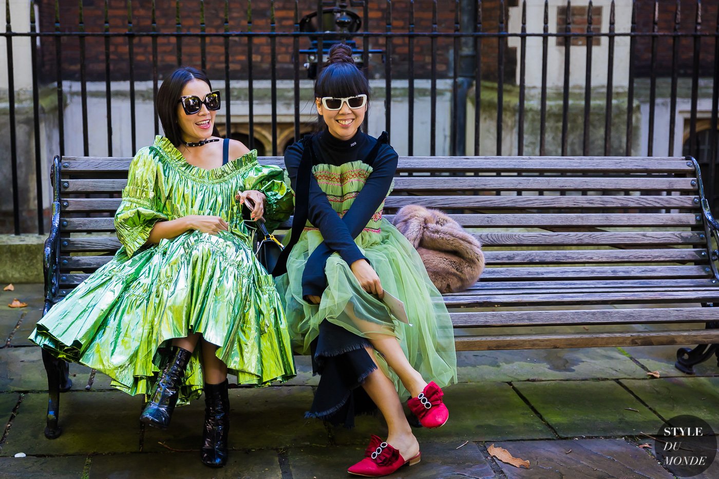 Tina Leung and Susie Lau by STYLEDUMONDE Street Style Fashion Photography_48A5539