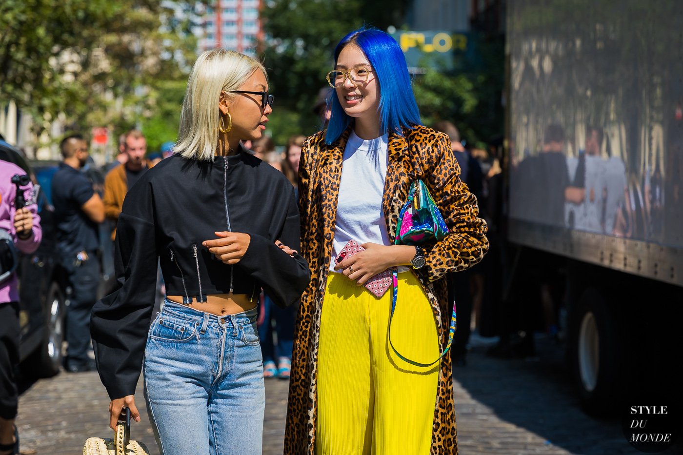 Vanessa Hong and Irene Kim by STYLEDUMONDE Street Style Fashion Photography_48A5475