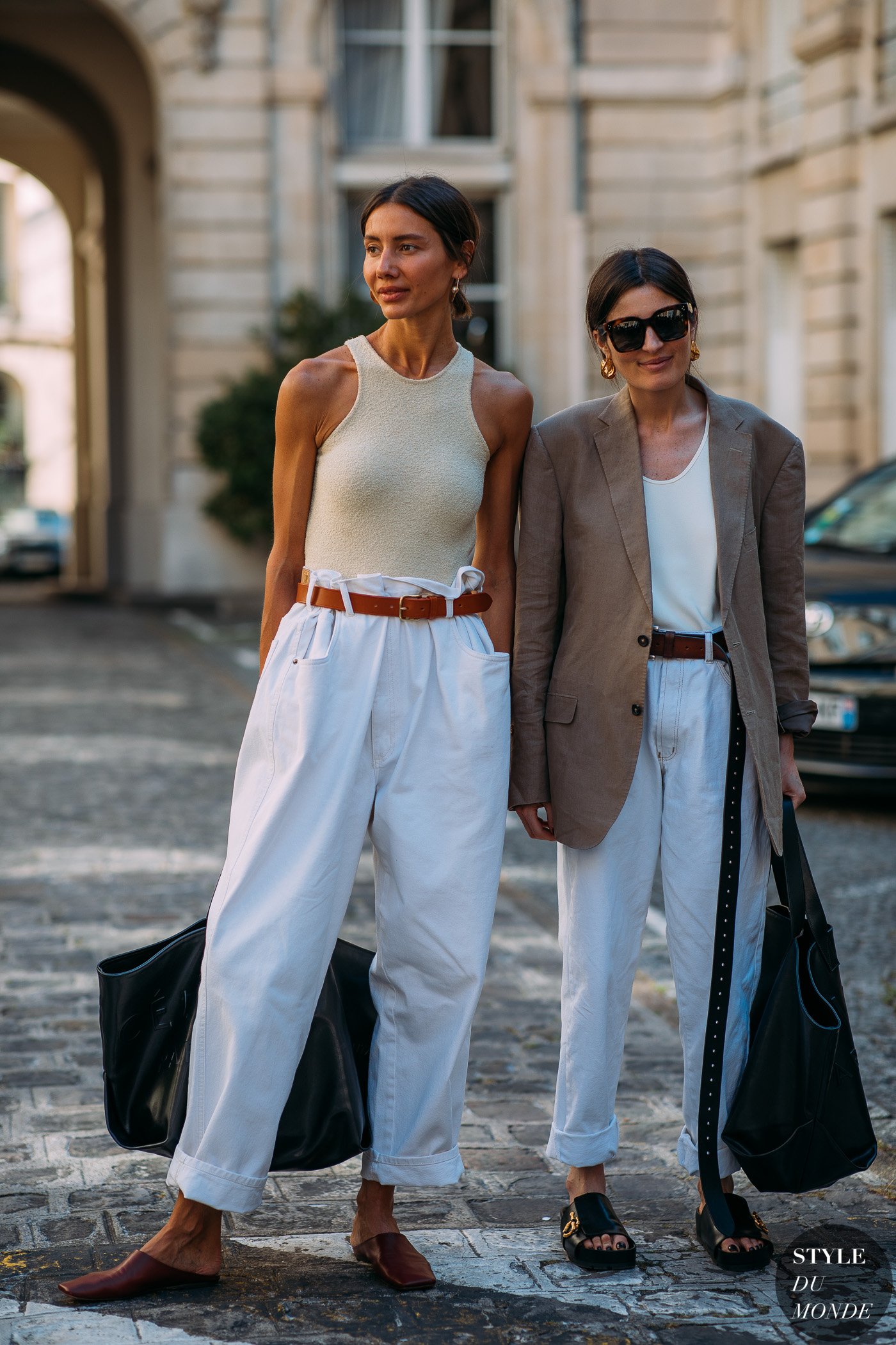 Irina Linovich and Julie Pelipas by STYLEDUMONDE Street Style Fashion Photography20180703_48A9265