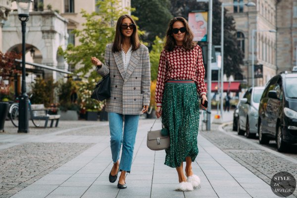 Felicia Akerstrom Ma and Therese H by STYLEDUMONDE Street Style Fashion Photography_48A1174