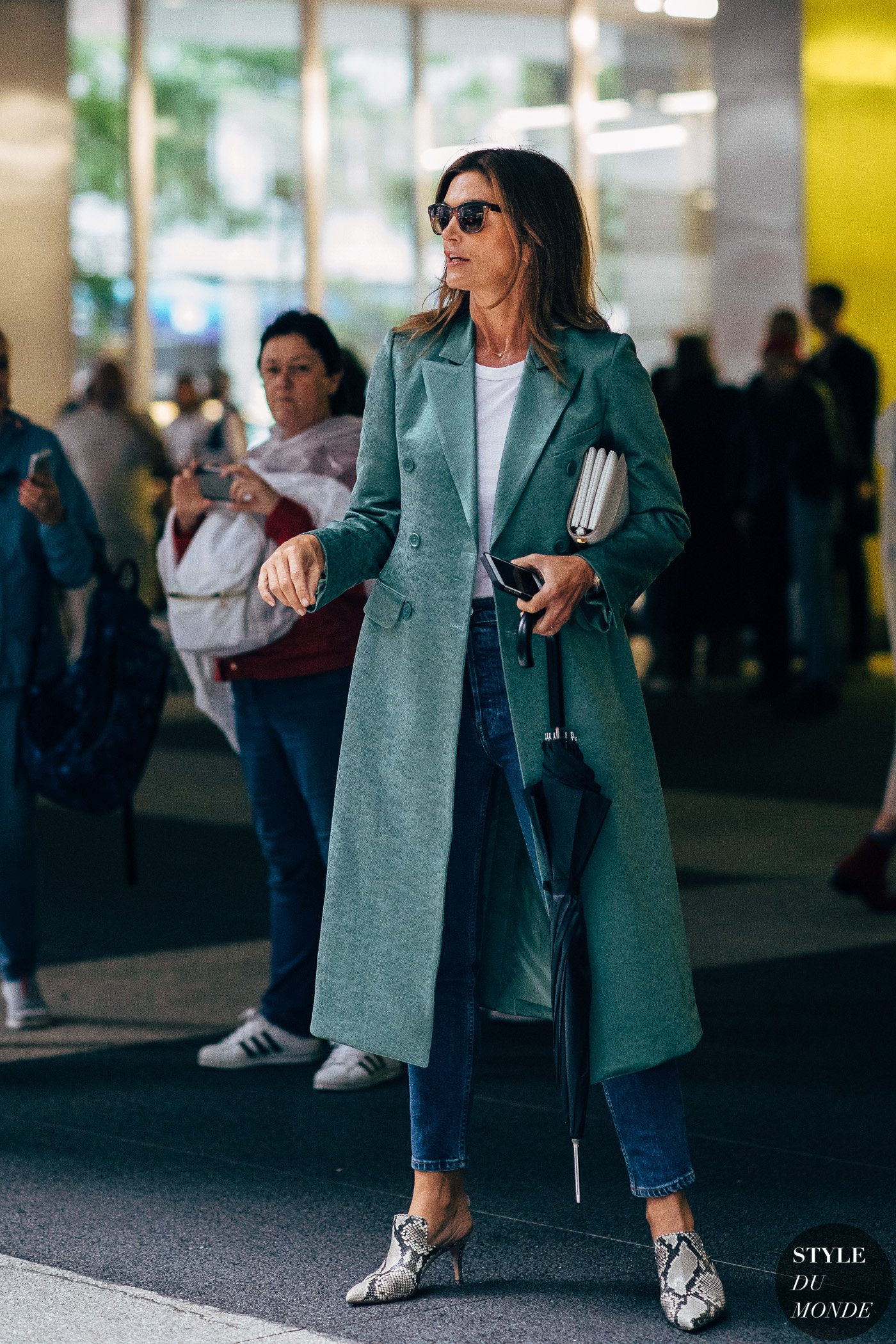 Cindy Crawford by STYLEDUMONDE Street Style Fashion Photography20180909_48A0119