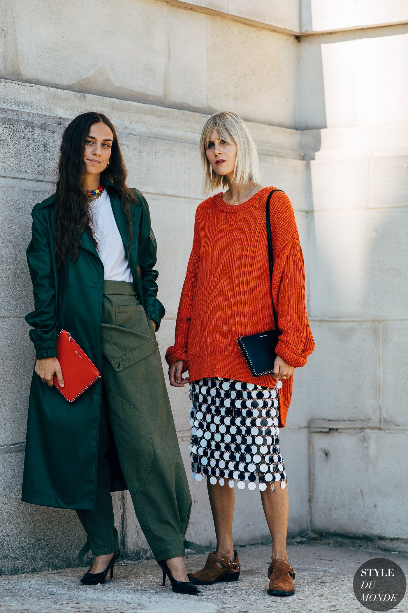 Erika Boldrin and Linda Tol before Paco Rabanne SS19