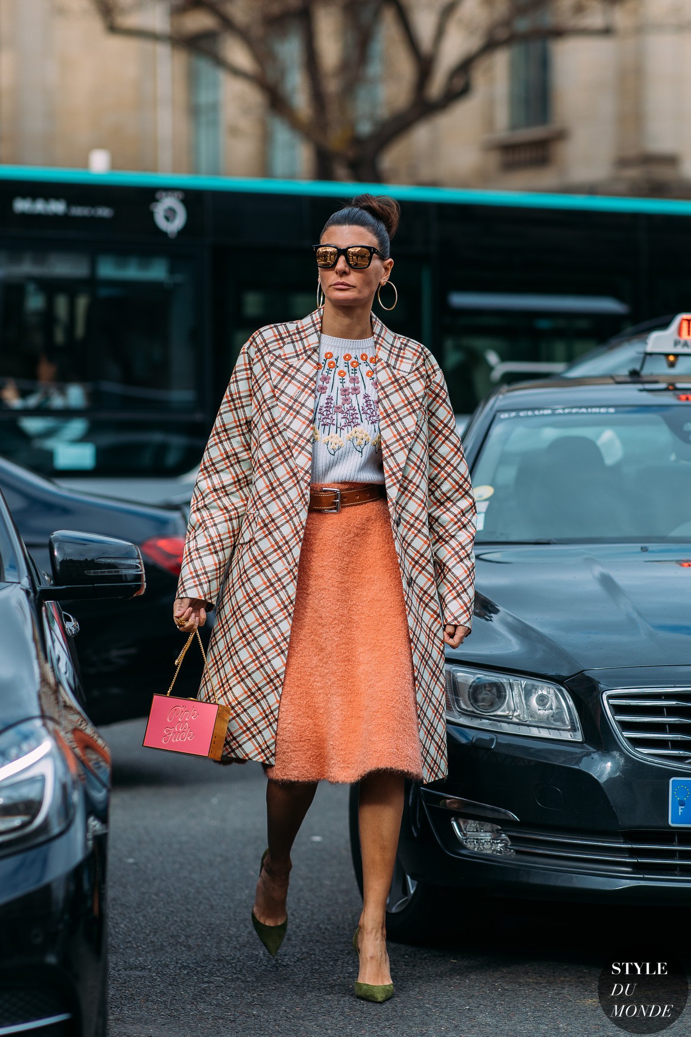 Giovanna Battaglia by STYLEDUMONDE Street Style Fashion Photography FW18 20180306_48A1247