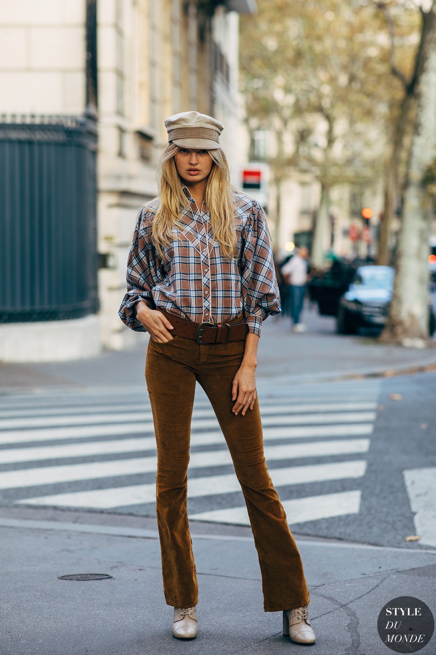 Paris SS 2019 Street Style: Romee Strijd - STYLE DU MONDE | Street