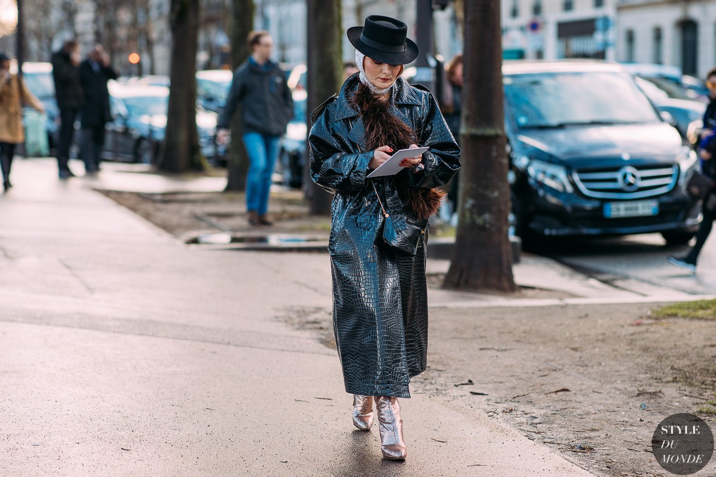 Catherine Baba on the streets of Paris