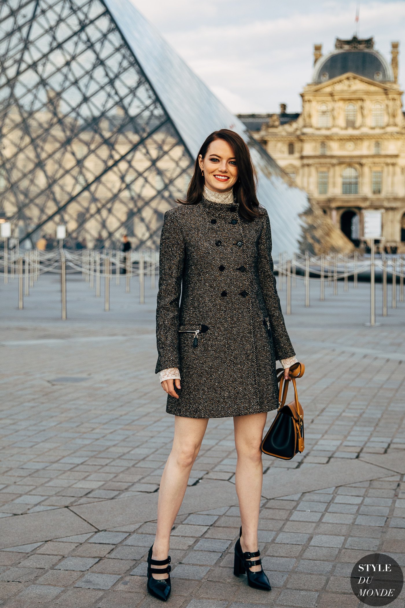 Paris FW 2019 Street Style: Emma Stone - STYLE DU MONDE | Street Style